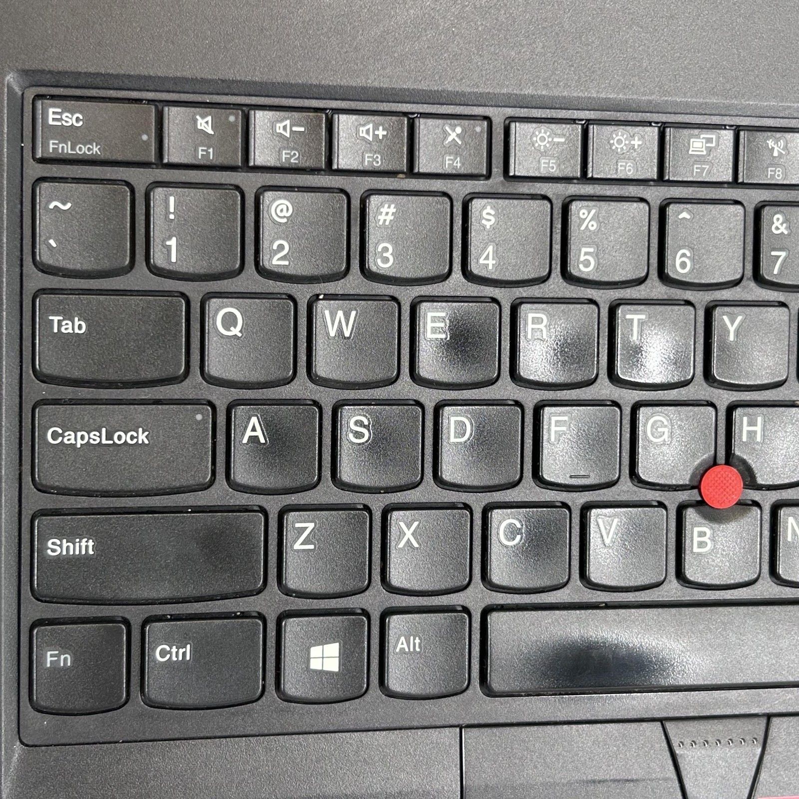 Lenovo ThinkPad T580 15.6 FHD i7-8650U 1.90GHz 16GB 512GB SSD NVIDIA MX150 Good