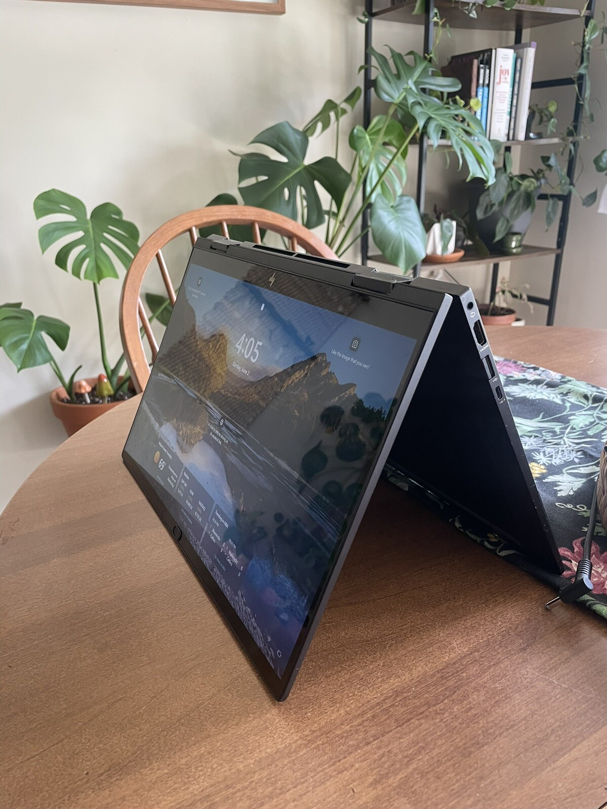 HP ENVY x360 15.6″ (256GB SSD, AMD Ryzen 5, 4.30 GHz, 8GB) Notebook/Laptop -…