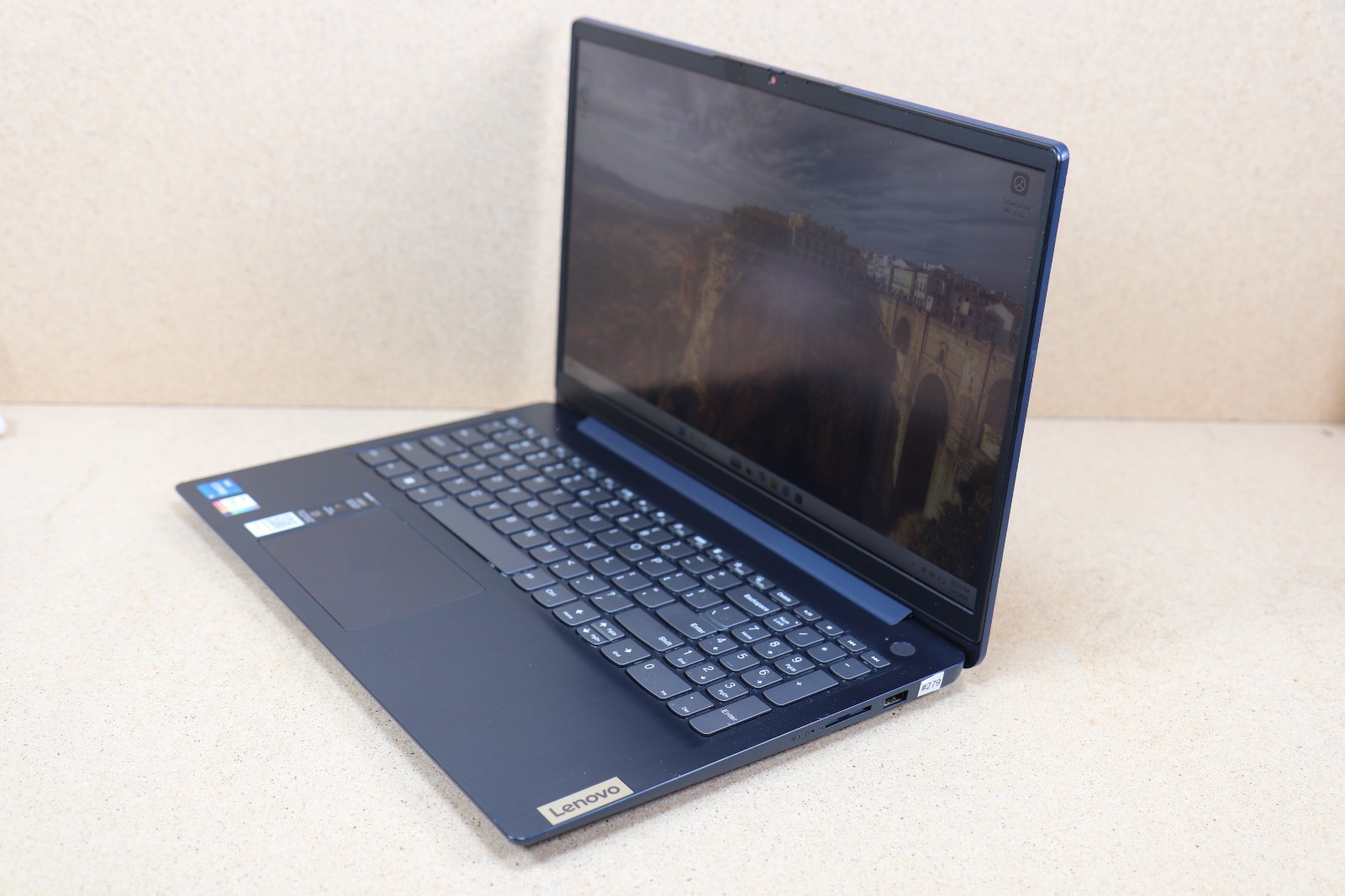 15.6″ Lenovo IdeaPad 3 15IAU7 (Touch) / i5-1235U / 12GB / 512GB (279)