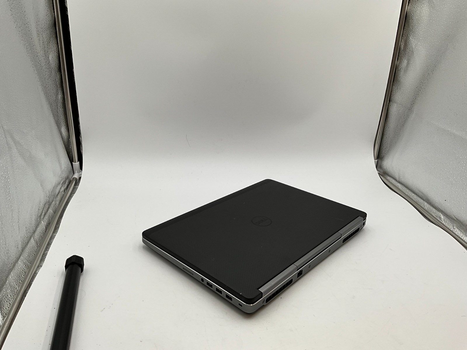 DELL Precision 7520 i7-6820HQ 32gb 512gb M1200 15.6″ LAPTOP 77CWPQ2