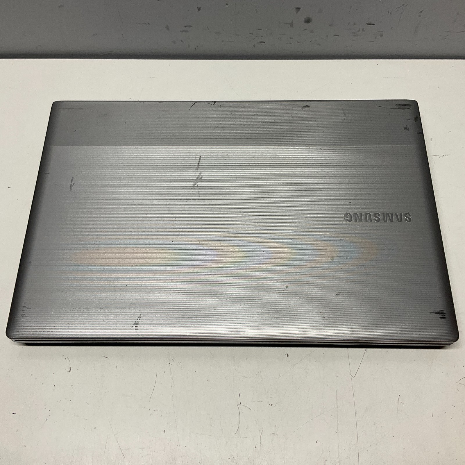 Samsung NP-RV520 Laptop – Intel i3-2310M – 4GB RAM – 640GB HDD Windows 10 Pro