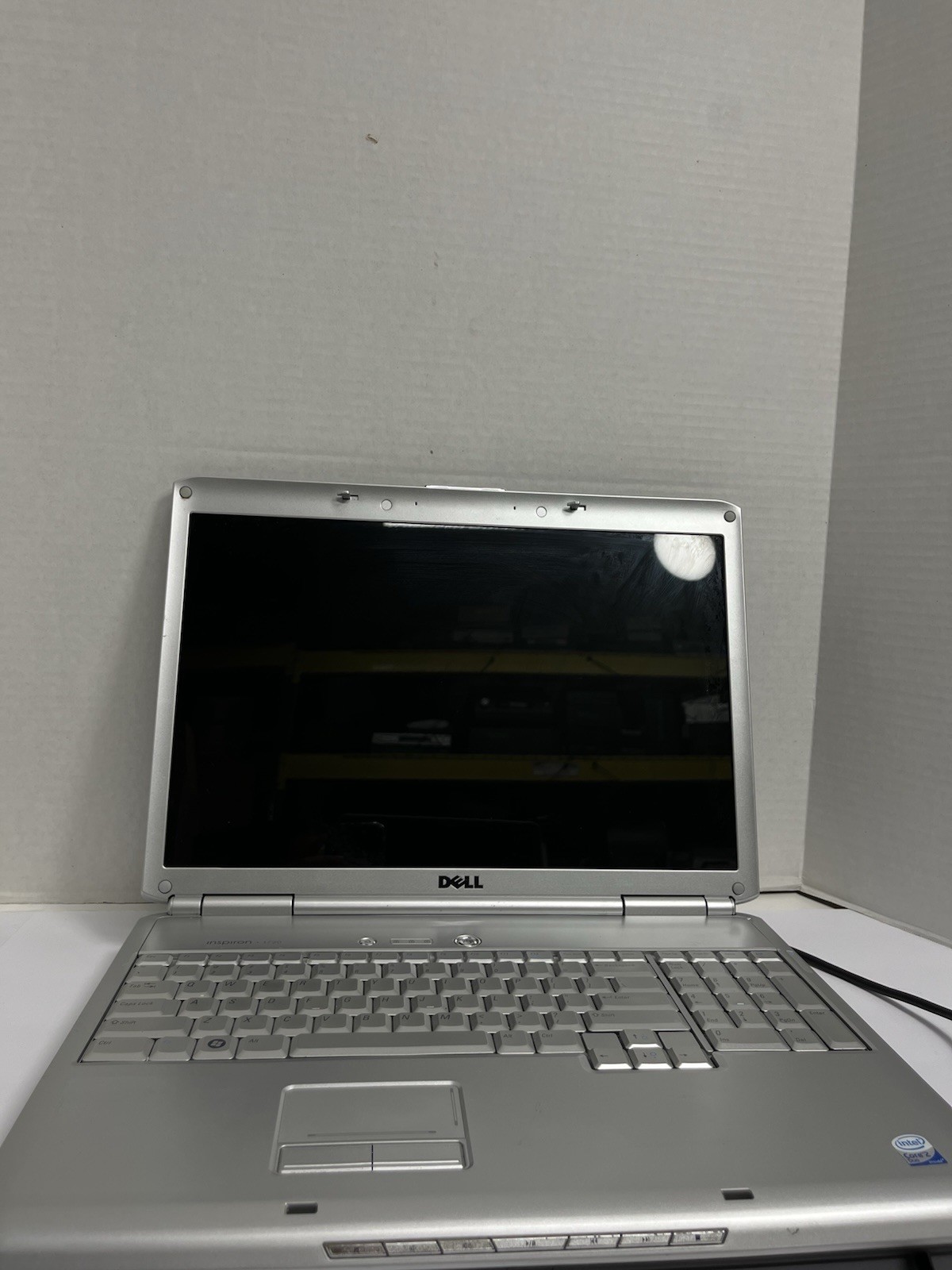 Dell Inspiron 1720 Core 2 Duo 3GB RAM 1TB HDD Win10Pro Gaming Laptop *read*
