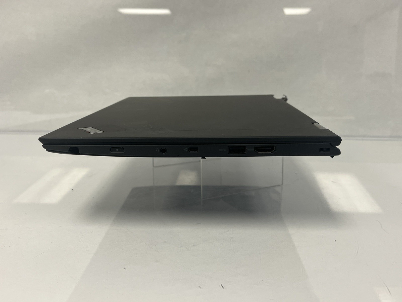 Lenovo X1 Yoga 2nd Gen i7-7600U 2.80GHz 8GB RAM NO SSD NO OS
