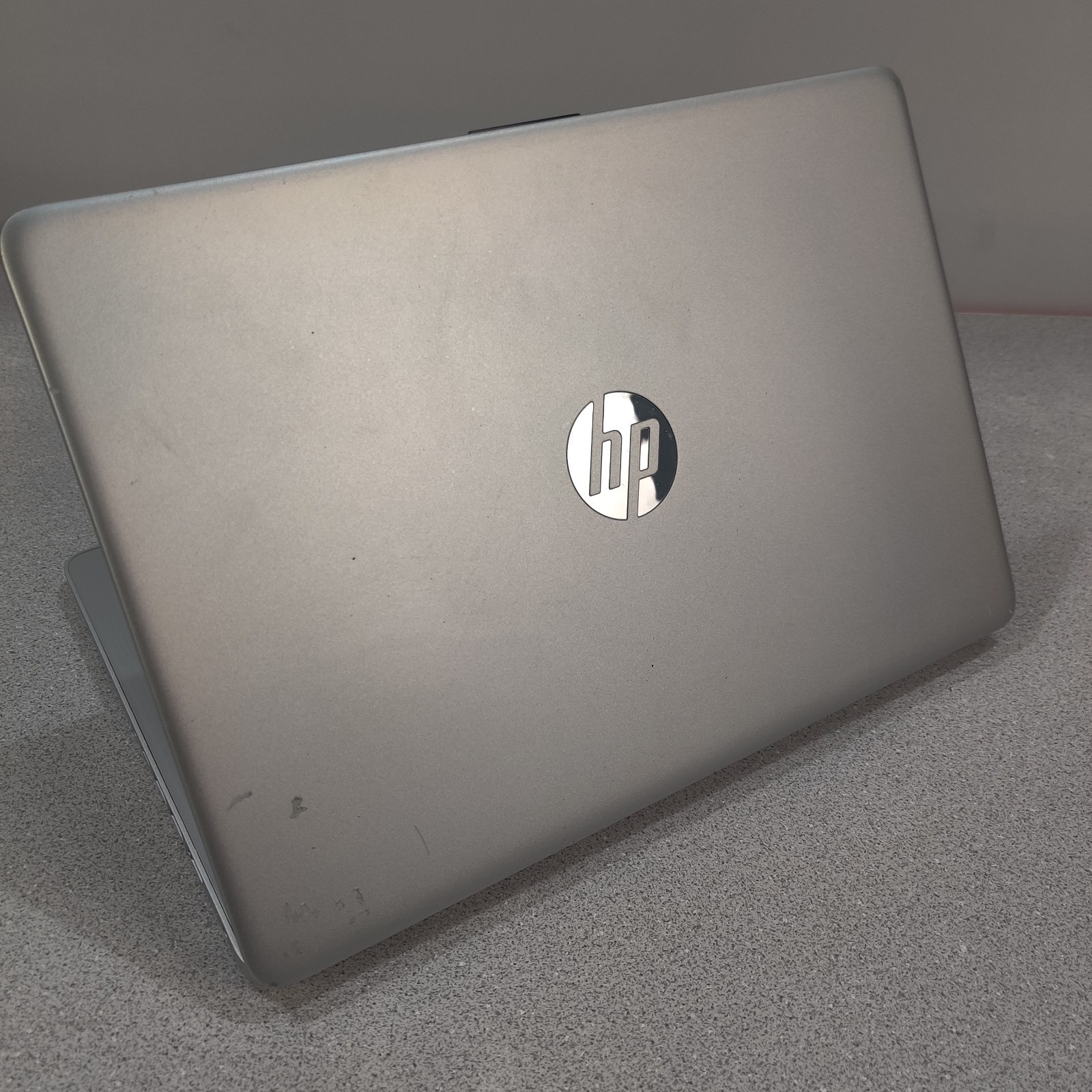 HP Laptop 14-DQ0760DX 14″ Intel N4120 8GB 128GB Silver Win 11 Home NO CHARGER