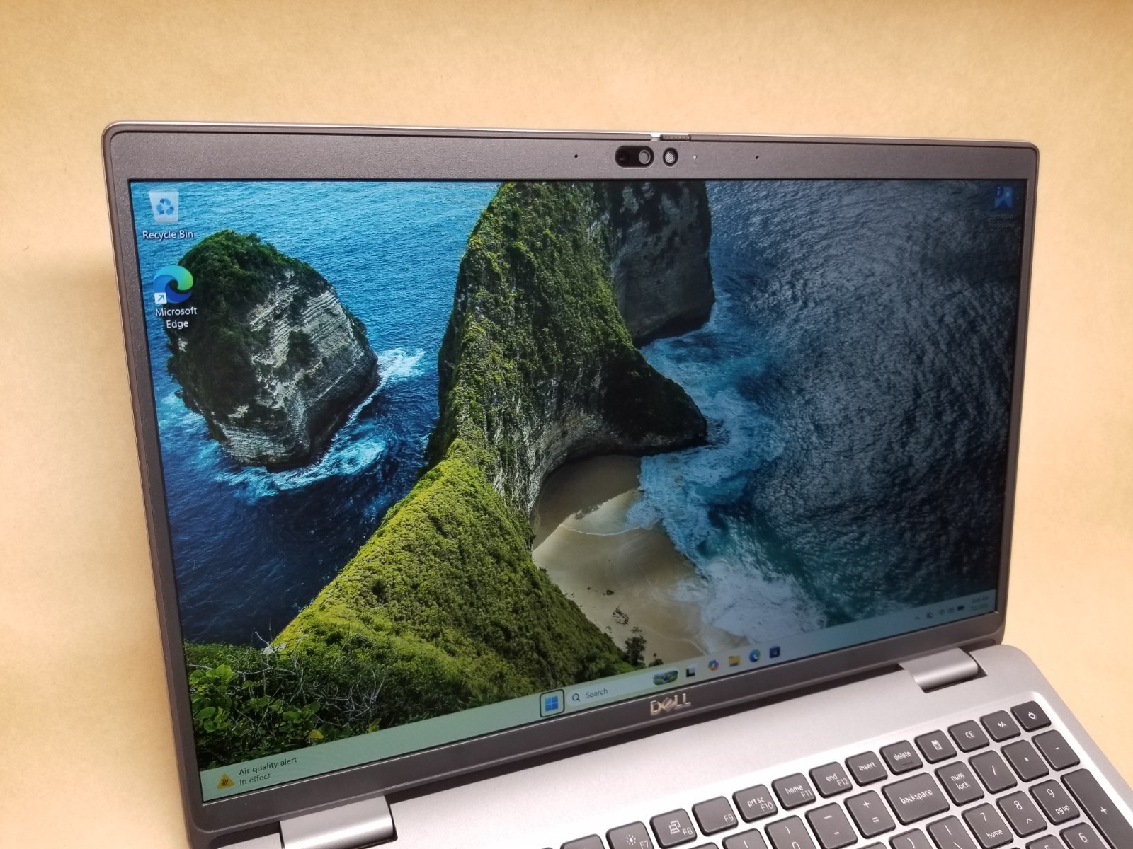 Dell Latitude 5540 15.6 FHD i7-1365U 5.2GHz, 16GB RAM, 256GB SSD, IRCAM, WIN 11P
