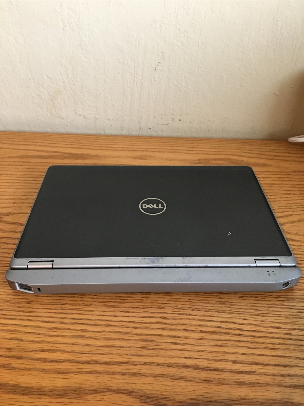 DELL LATITUDE E6220 INTEL i5 4GB RAM. Dead Motherboard. Not Working For Parts