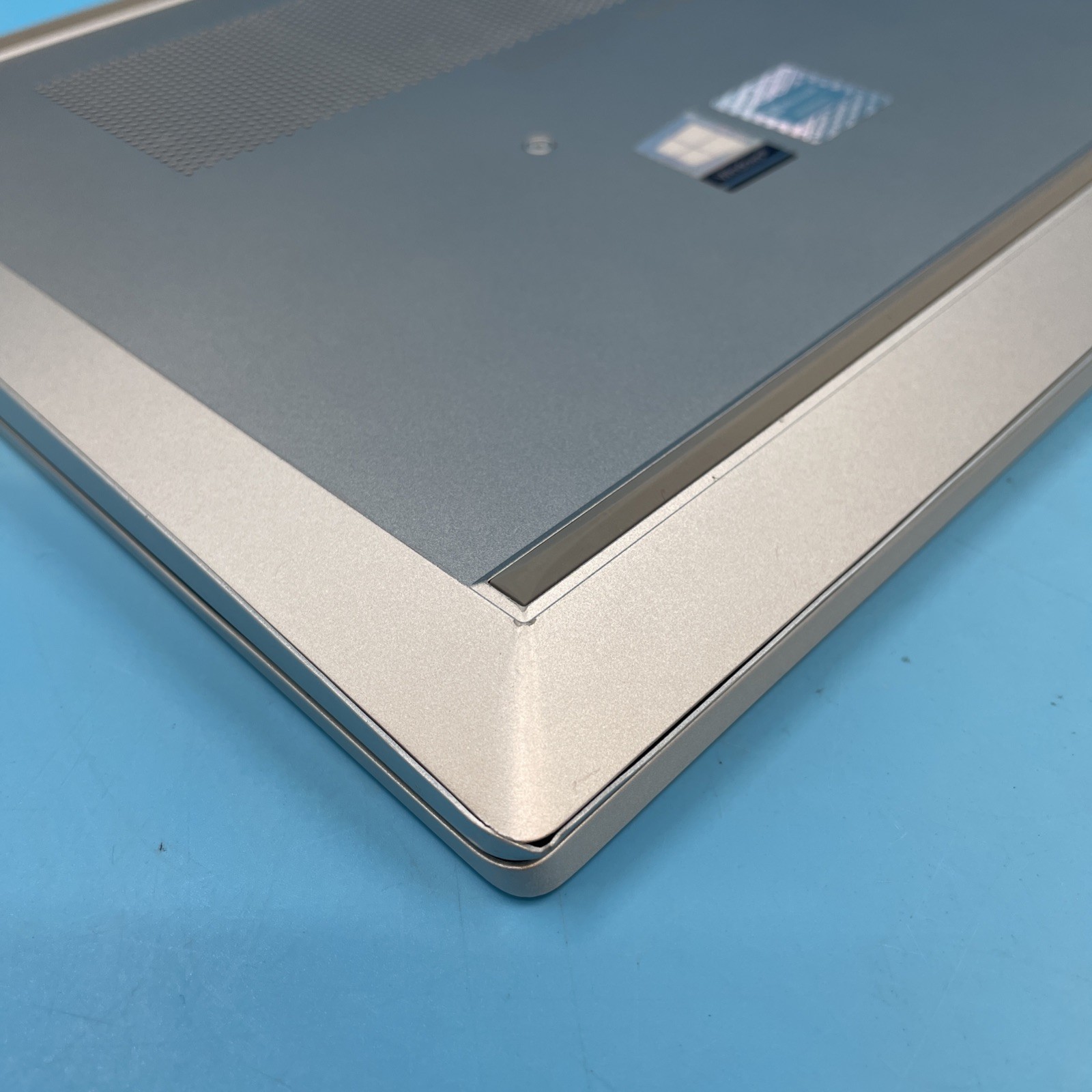 HP ProBook 630 G8 | i5-1145G7 | 16GB RAM | 512GB SSD | WIN 11 PRO | 74% BATT