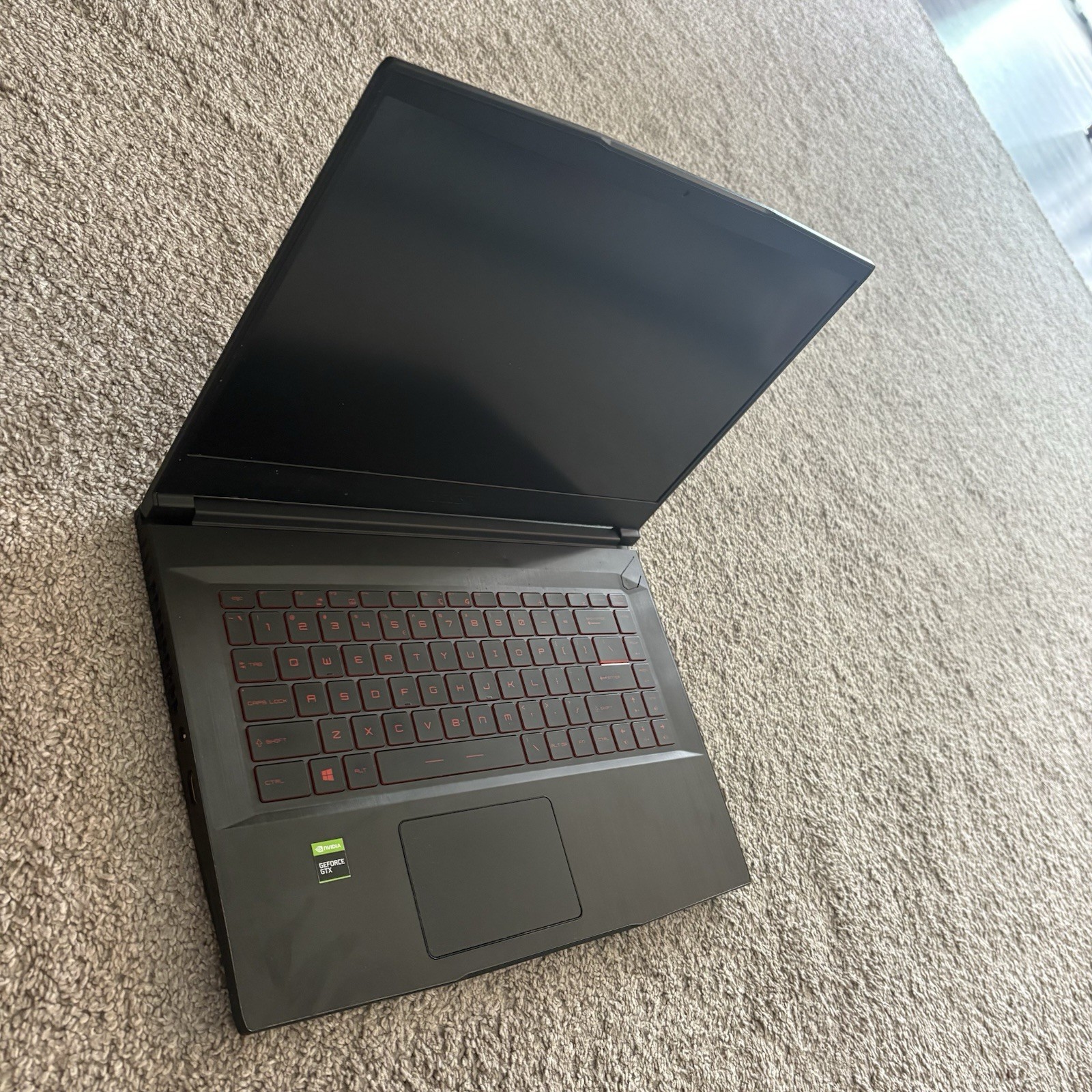 MSI GF63 Thin 15.6in Gaming Laptop i7 8GB 500GB SSD GTX 1650