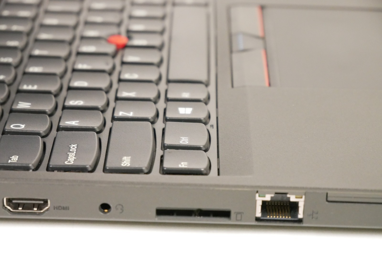 Lenovo ThinkPad T560 Intel i5-6200U @2.30GHz 8GB 240GB 15.6″ Laptop #L1