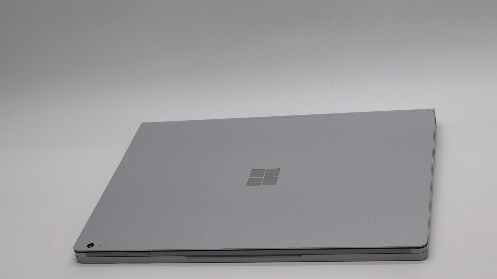 Microsoft corporation Surface Book 2 13″ i7-8650u 16GB 512GB Grade B READ DESC