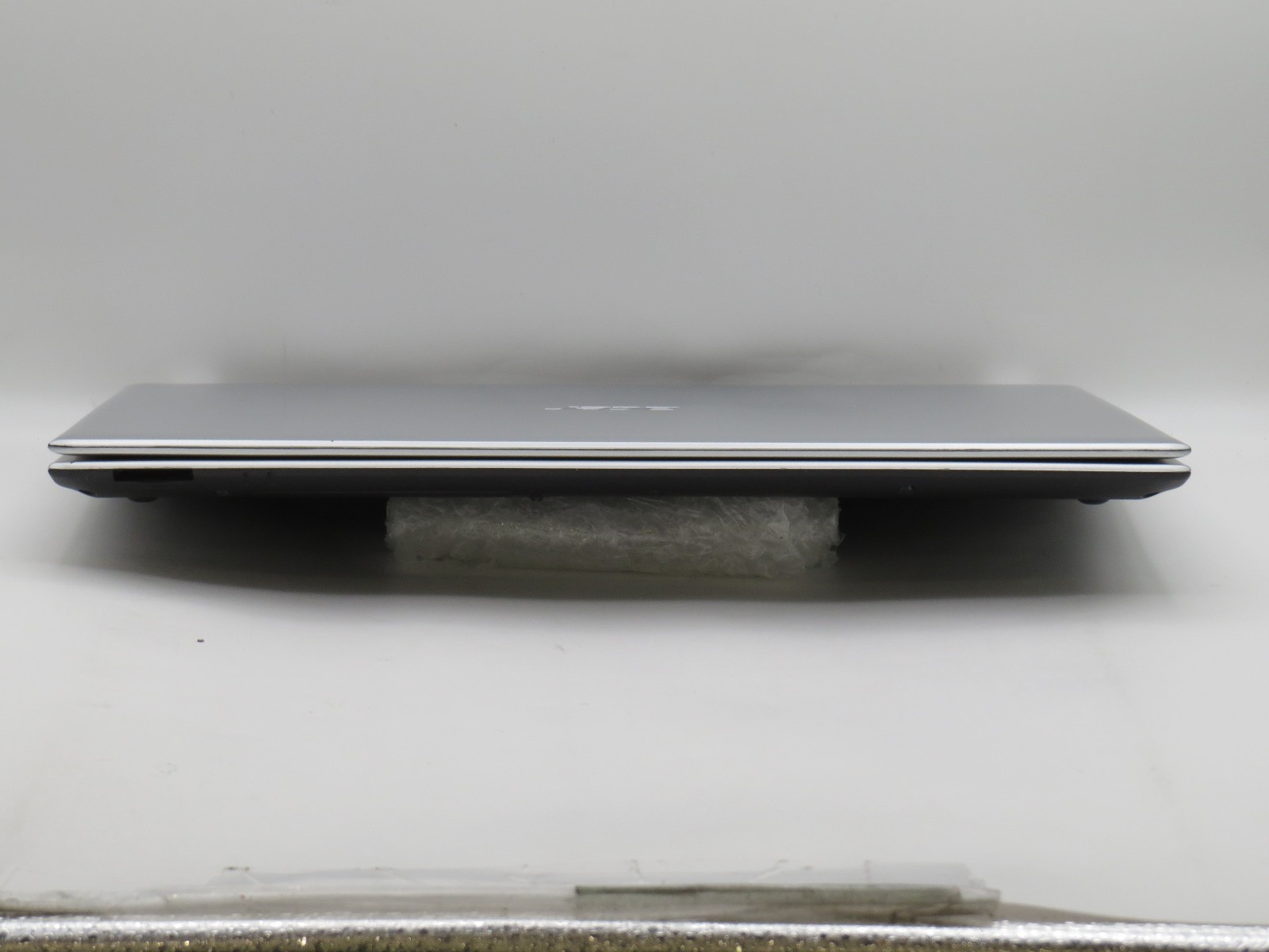 Acer Aspire V5 i3-3217U @ 1.8GHz 6GB DDR3 HD 4000 15.6″ No HDD/OS/AC PARTS