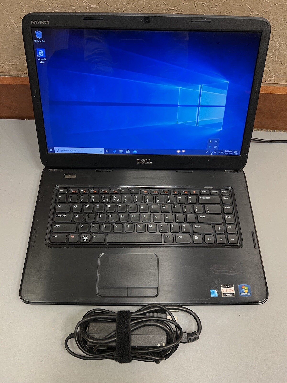 Dell Inspiron M5040 AMD E-450 RADEON GRAPHICS 2GB RAM 500GB WEBCAM BLUETOOTH