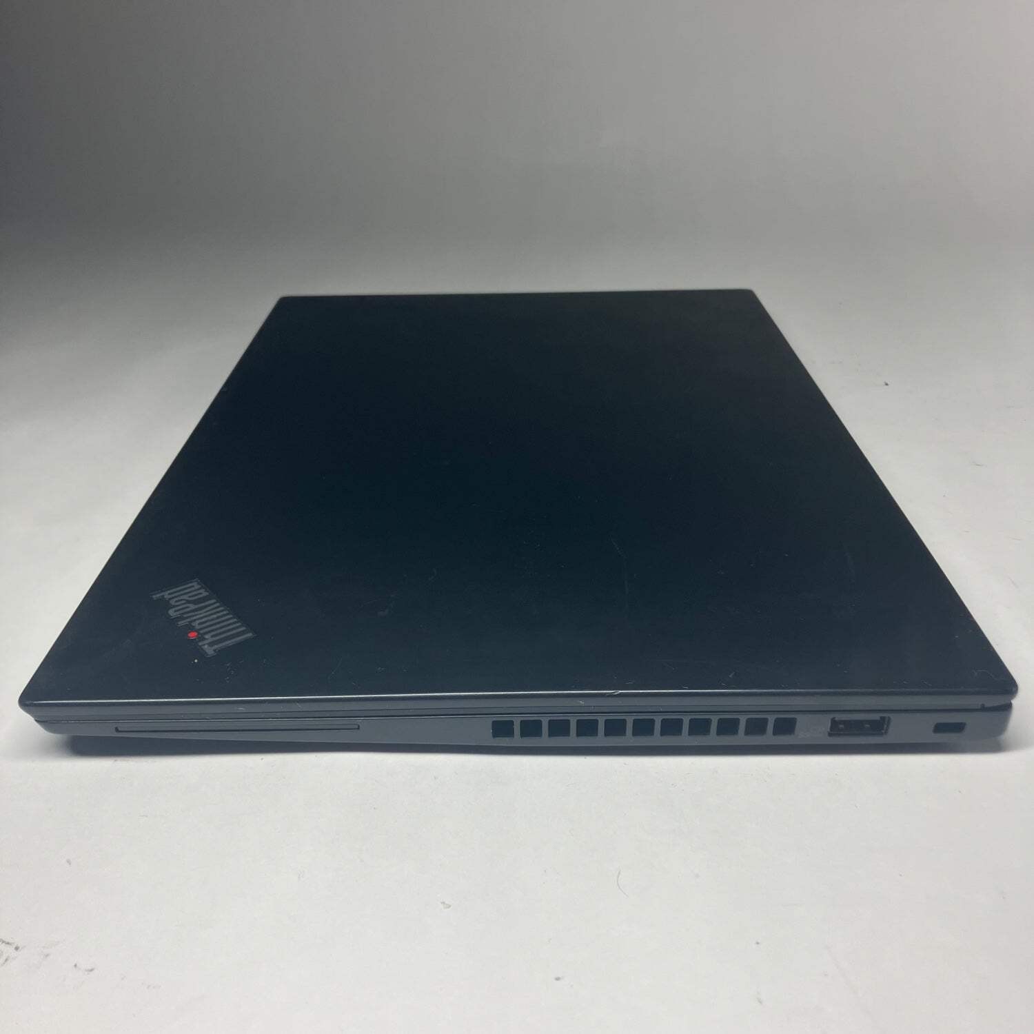 Lenovo ThinkPad T490s 14″ Core i5-8265U 1.6GHz 8GB RAM 500GB SSD WIN 11