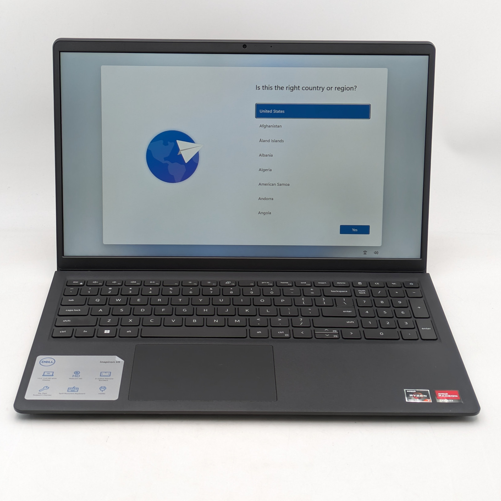 Dell Inspiron 15 3525 15.6″ Ryzen 7 5825U 16GB DDR4 512GB SSD Windows 11 Home