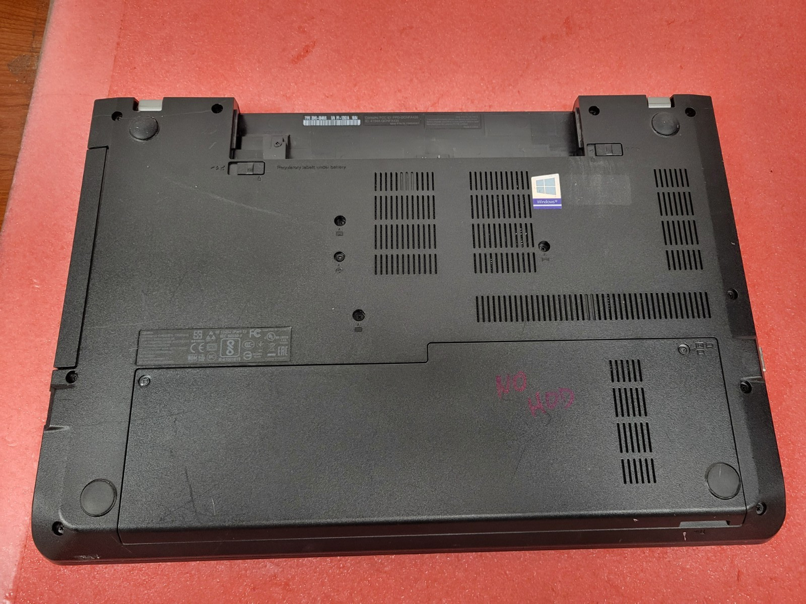 Lenovo ThinkPad E570 i5-7200U 4GB RAM *AS IS/No HDD/No OS/No Battery* | LP482