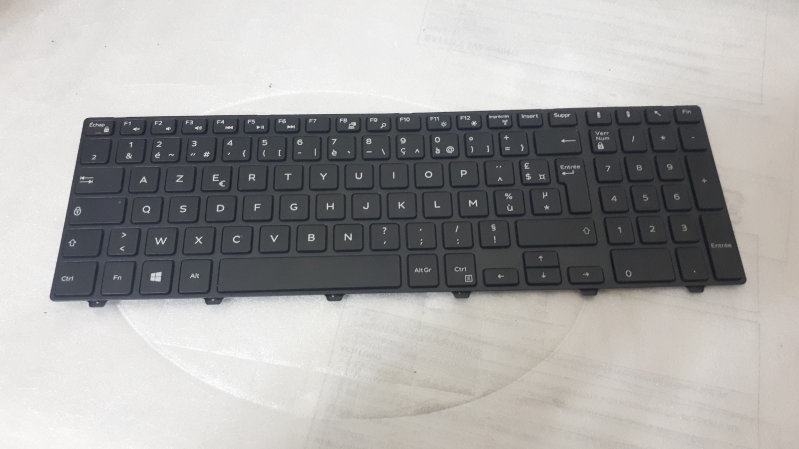 DELL Inspiron 15 3552 Keyboard French