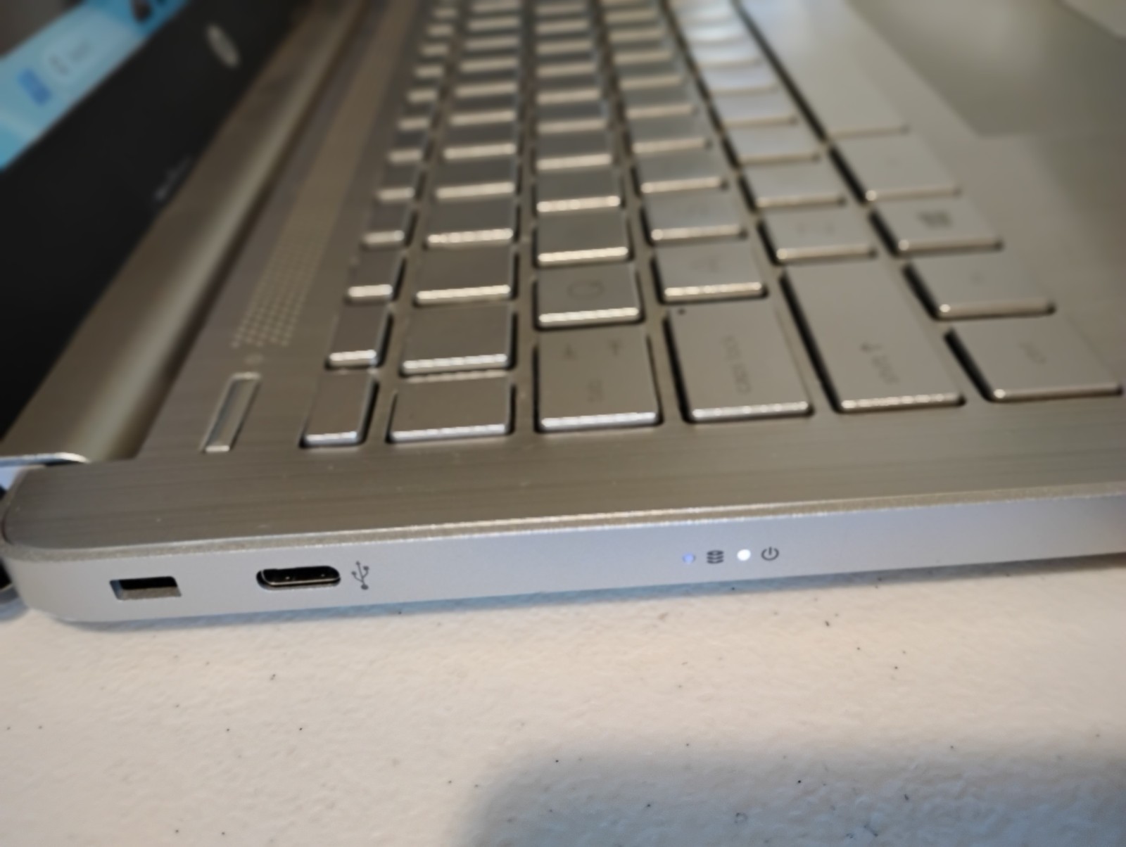HP 14″ AMD Ryzen Laptop/Notebook, 4gb 128gb Win 11 Antivirus has Box ready use