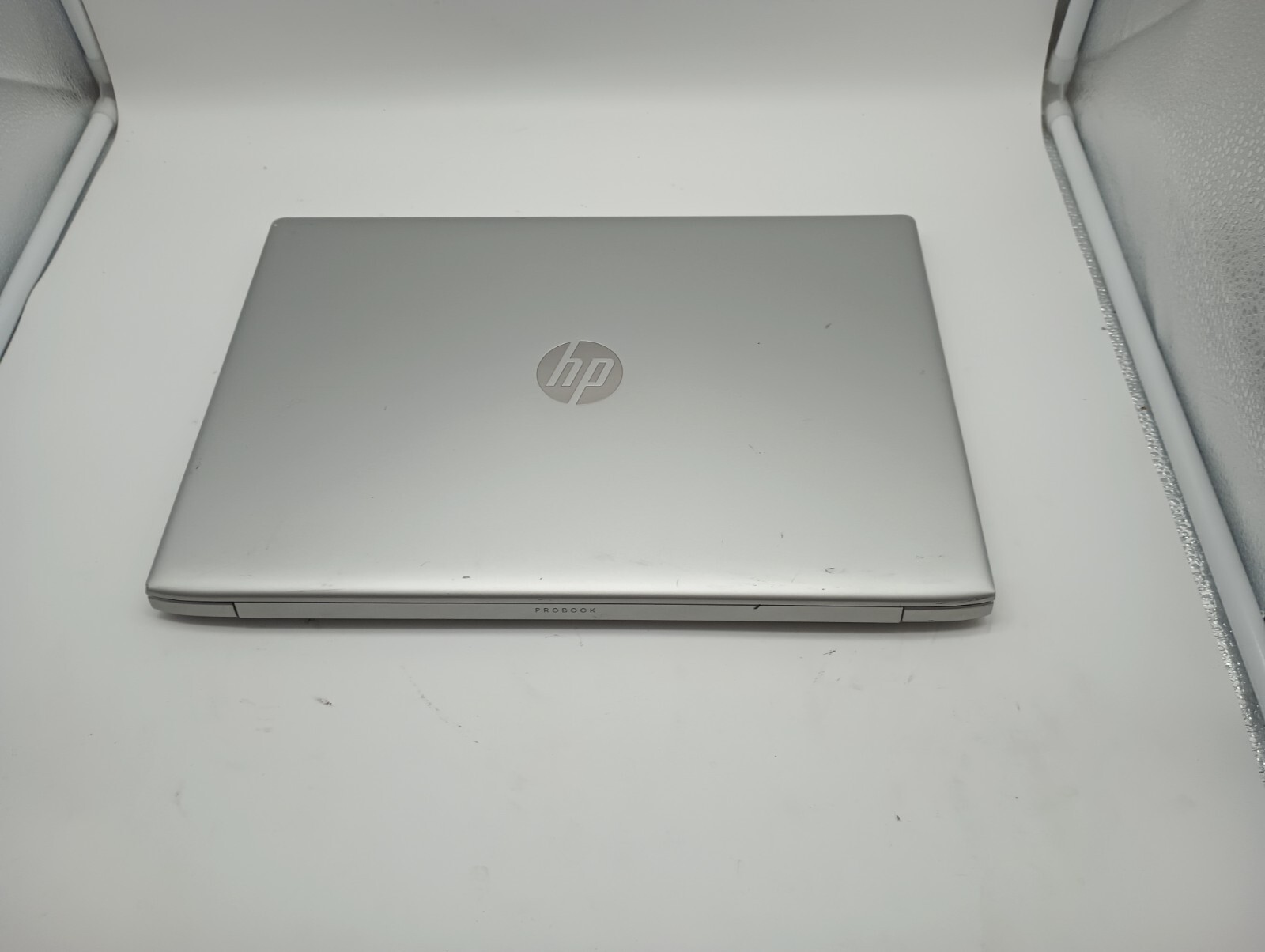 ProBook 450 G5 w/charger. (Bad Battery!!)i5 8th gen(4cores).8GB.128GB M.2.15.6″