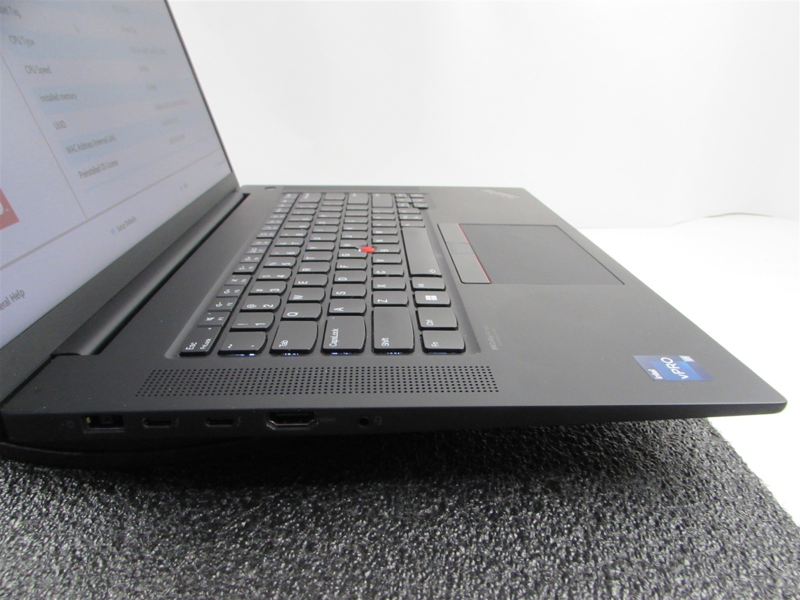 LENOVO THINKPAD P1 (GEN 5) FHD CORE I7-12800H 1TB 32GB RAM RTX A1000 WIN 11
