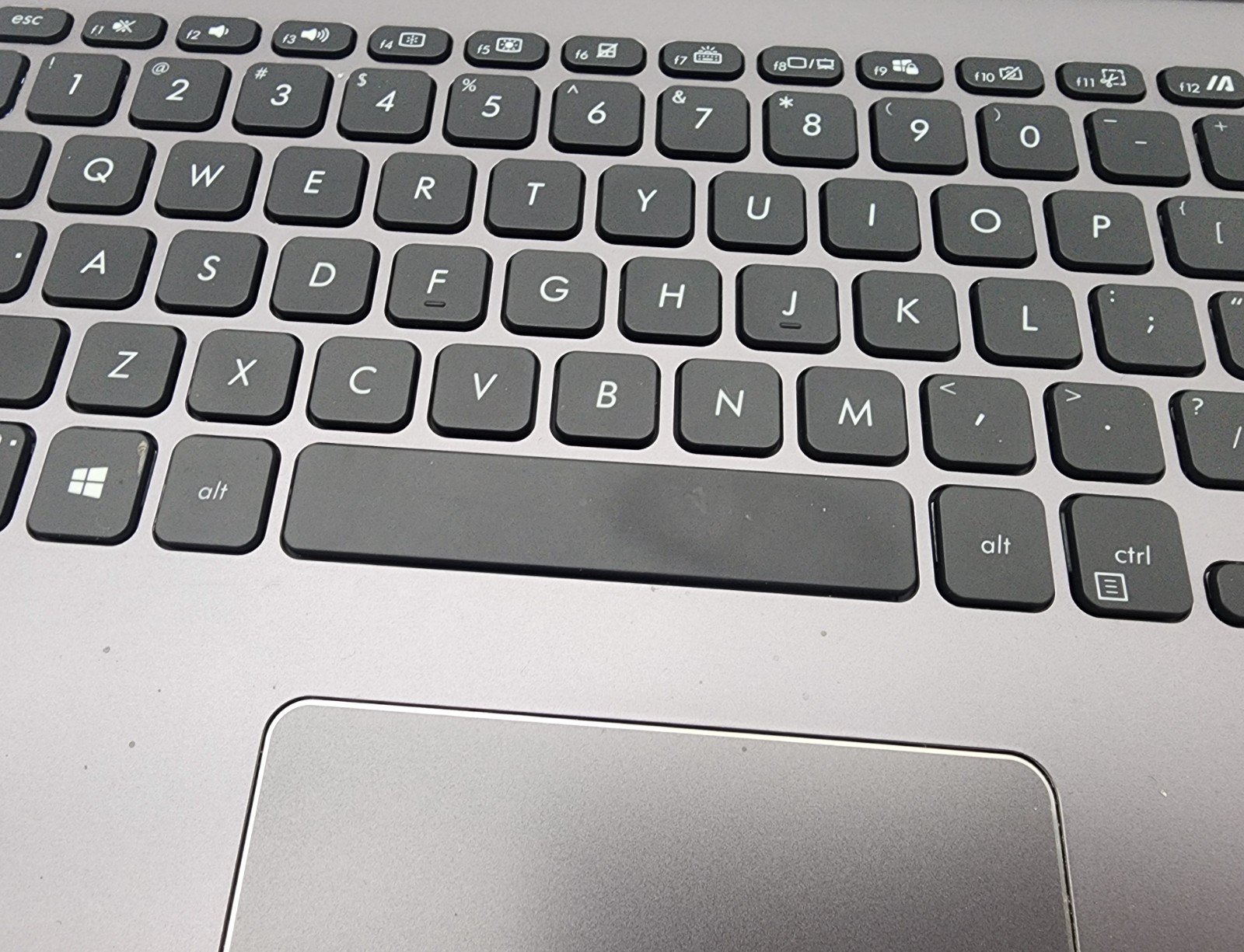 Asus Vivobook M509D AMD Athlon Silver 3050U 2.3Ghz 4GB RAM 1TB HDD 15.6″ Win11