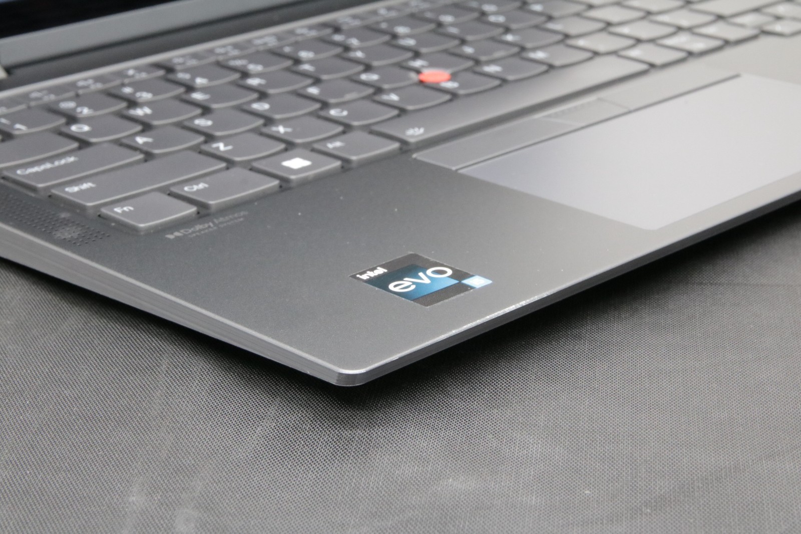 Lenovo ThinkPad X1 Yoga Gen 7 – i5-1235U – 16GB, 256GB, Windows 11 +Adapter