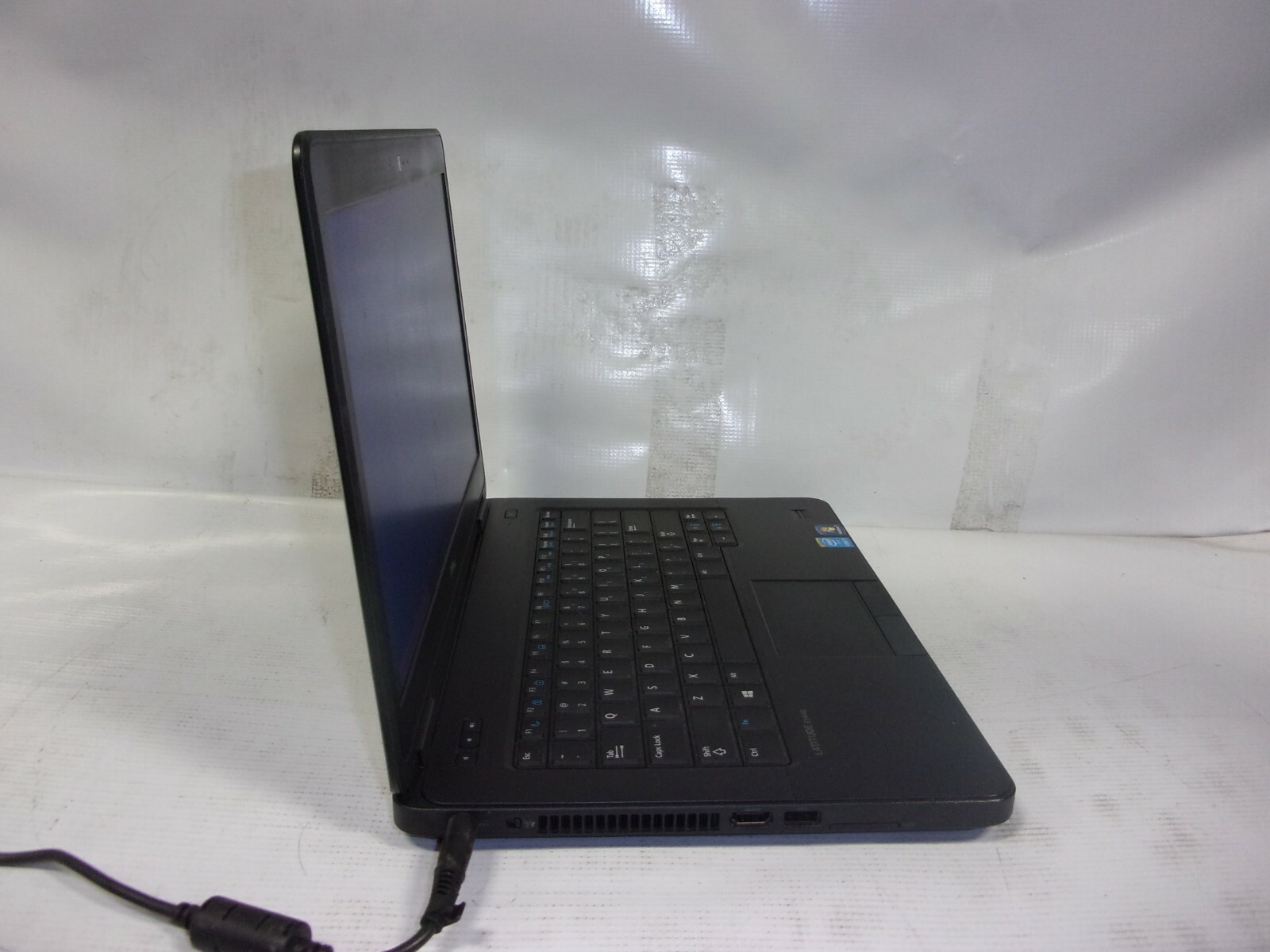DELL LATITUDE E5440 Laptop i5-4TH GEN 4GB RAM NO OS/SSD/BATTERY.