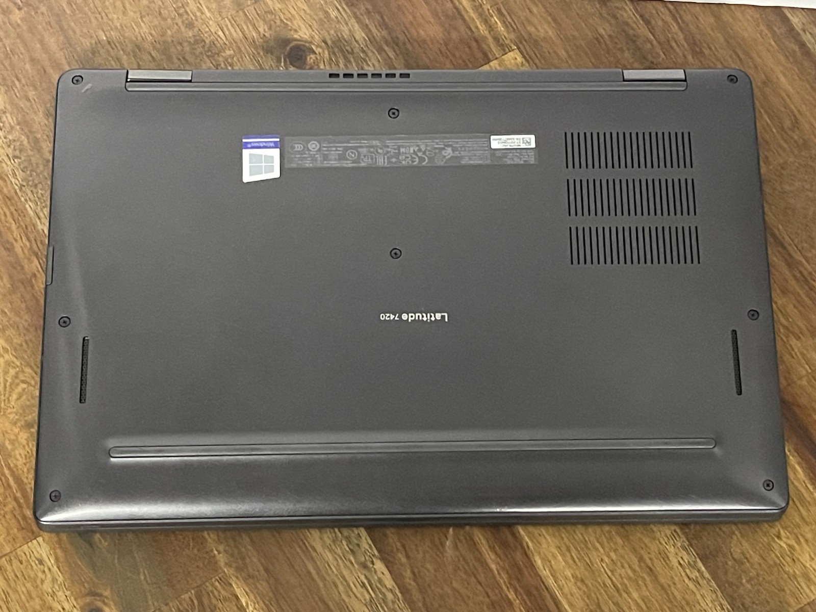Dell Latitude 7420 14″| i7-1185G7 3.0GHz 16GB 512GB