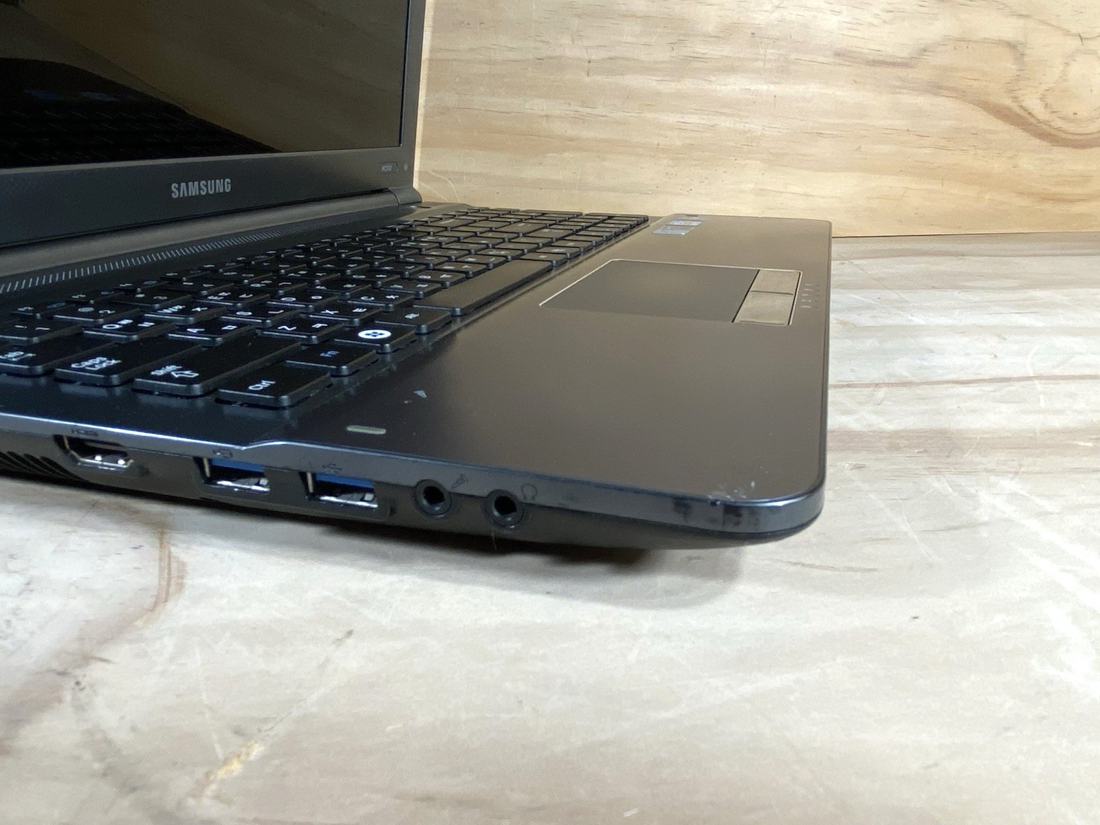Samsung NP-RC512 Intel i7-2630QM 2GHz(2.9)/ 8GB /250 Gb SSD/bad batt/READ