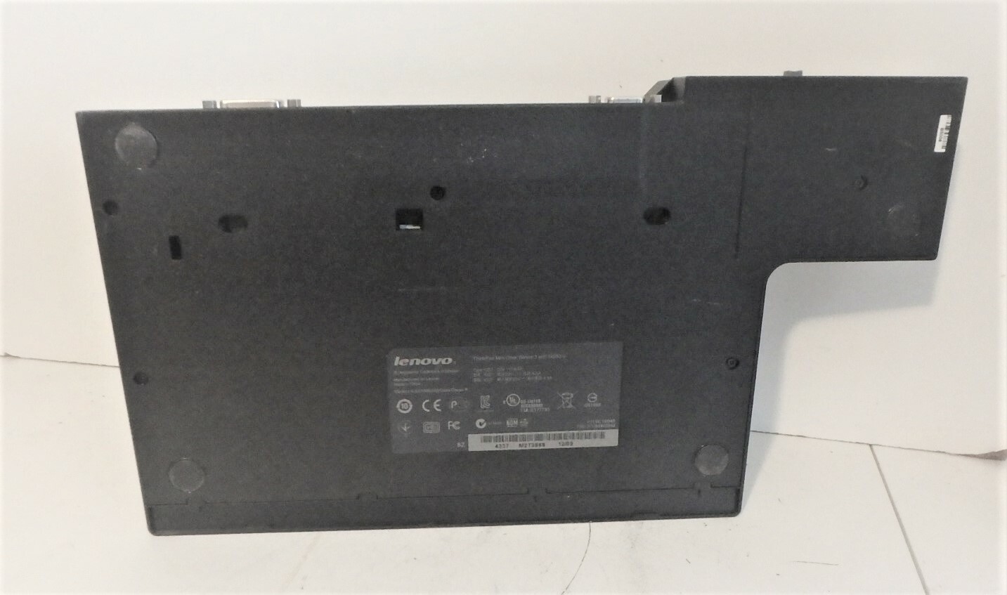 IBM Lenovo ThinkPad Mini Dock Series 3 4337 0C10040, 04W3940 w/o Keys #0C10040