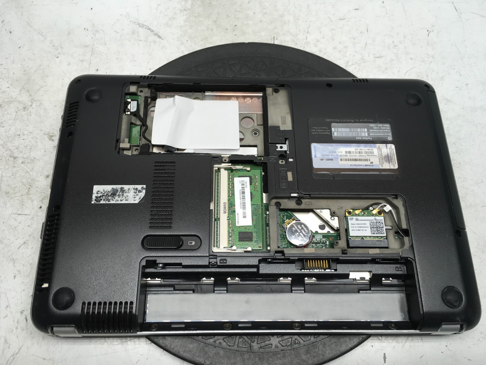 HP Pavilion DM4-1165DX Intel i5-M450 2.4GHz 4 GB NO HDD