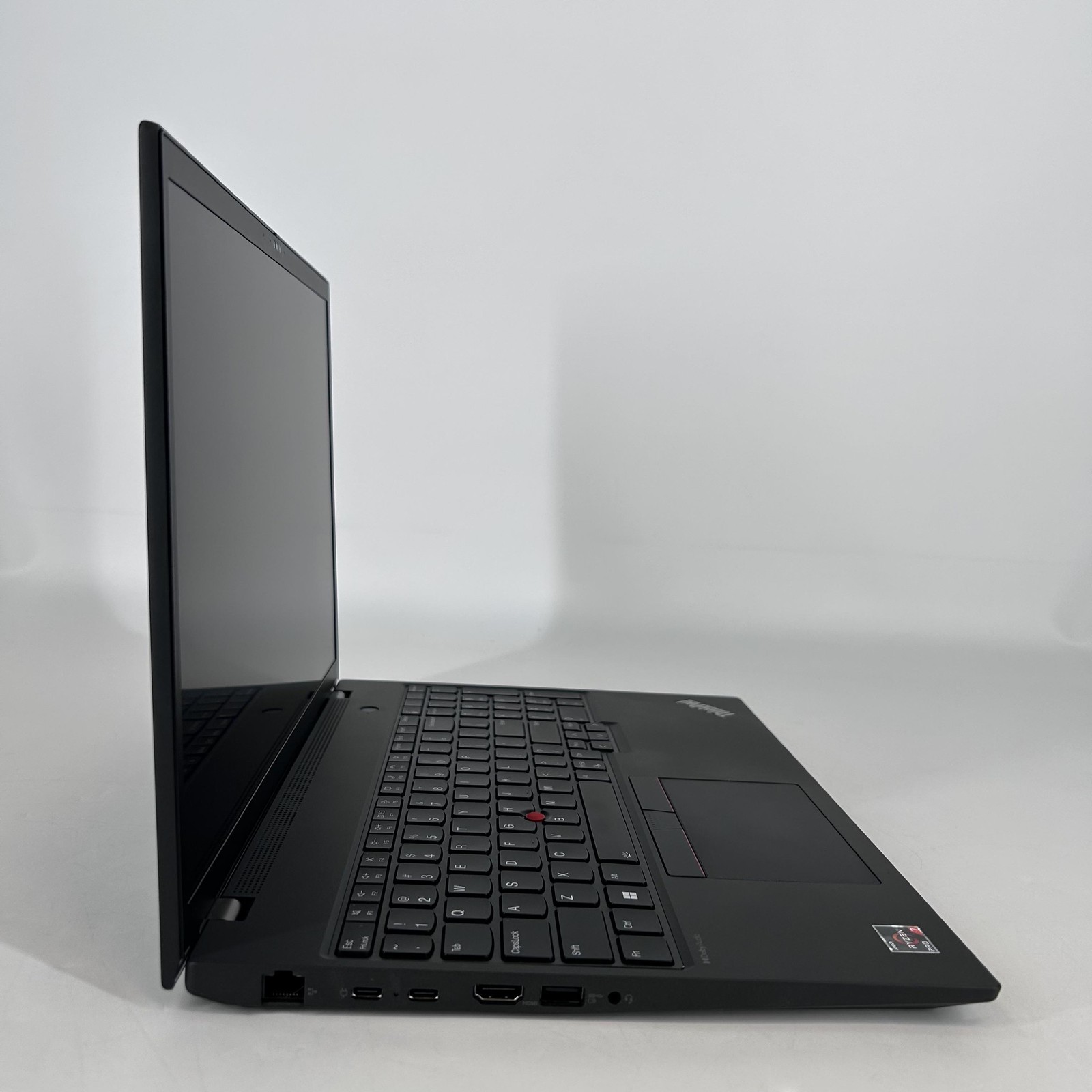 Lenovo ThinkPad T16 Gen 2 FHD+ TOUCH 3.3 GHz Ryzen 7 PRO 7840U 32GB 1TB SSD Good