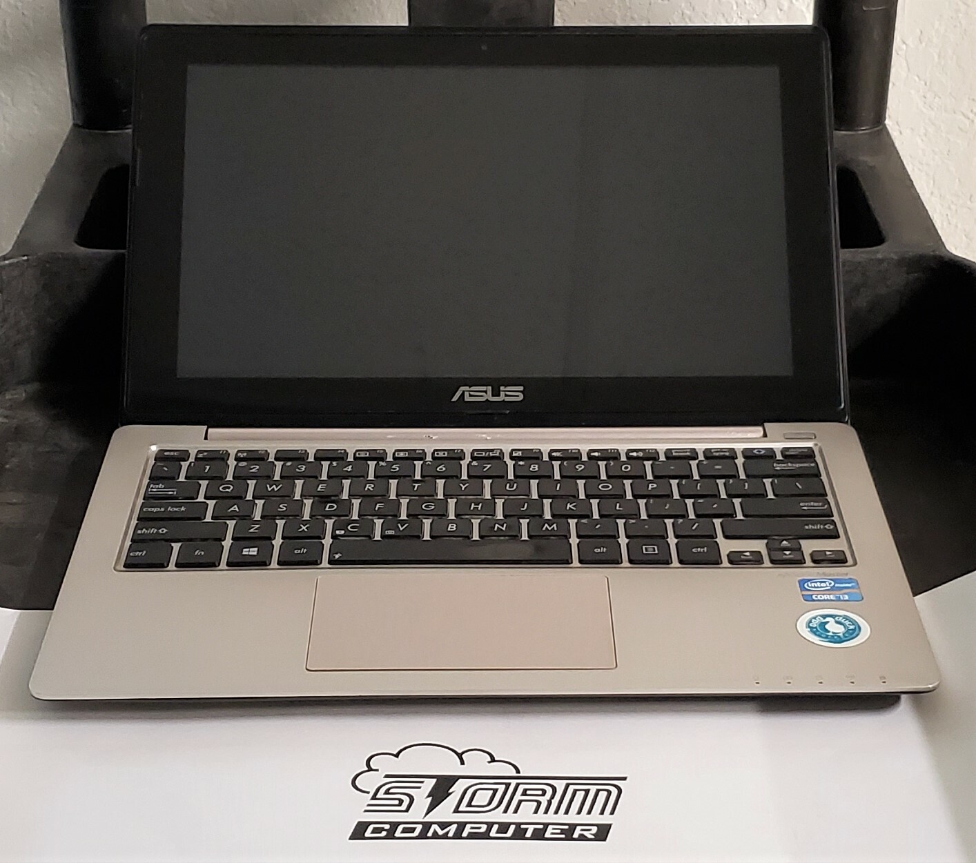 Asus X202E-DH31T Laptop **PARTS ONLY – AS IS**