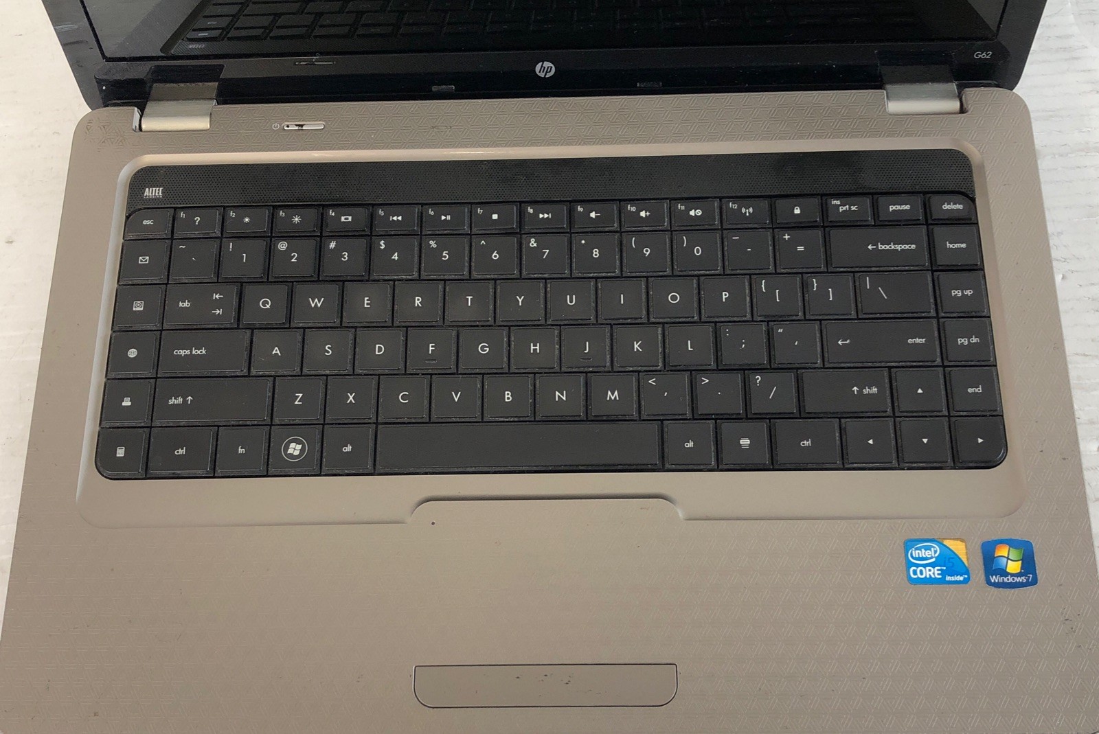 HP G62 i5 M430 2.27 Ghz 4GB Ram 250 GB Hard drive Windows 11 Bad Battery