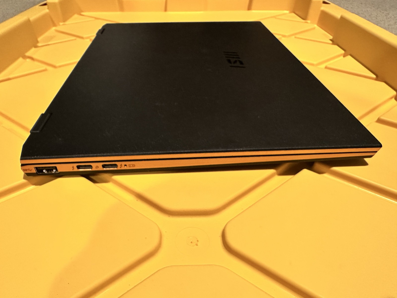 MSI Summit E13 Flip Evo A12MT | 1TB NVMe | i7-1280P | 16GB LPDDR5 | Win 11