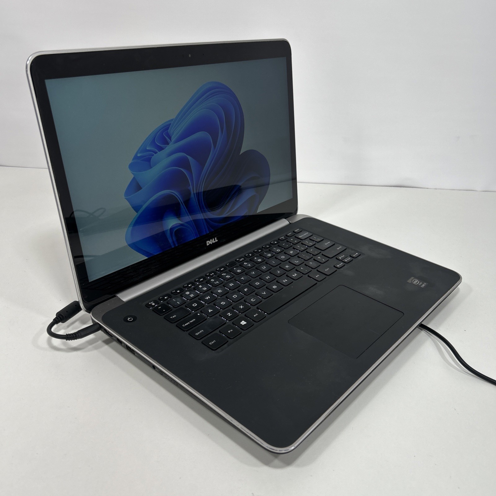 Dell Precision M3800 i7-4712HQ 16GB RAM 512GB SSD W11P Quadro K1100M No🔋
