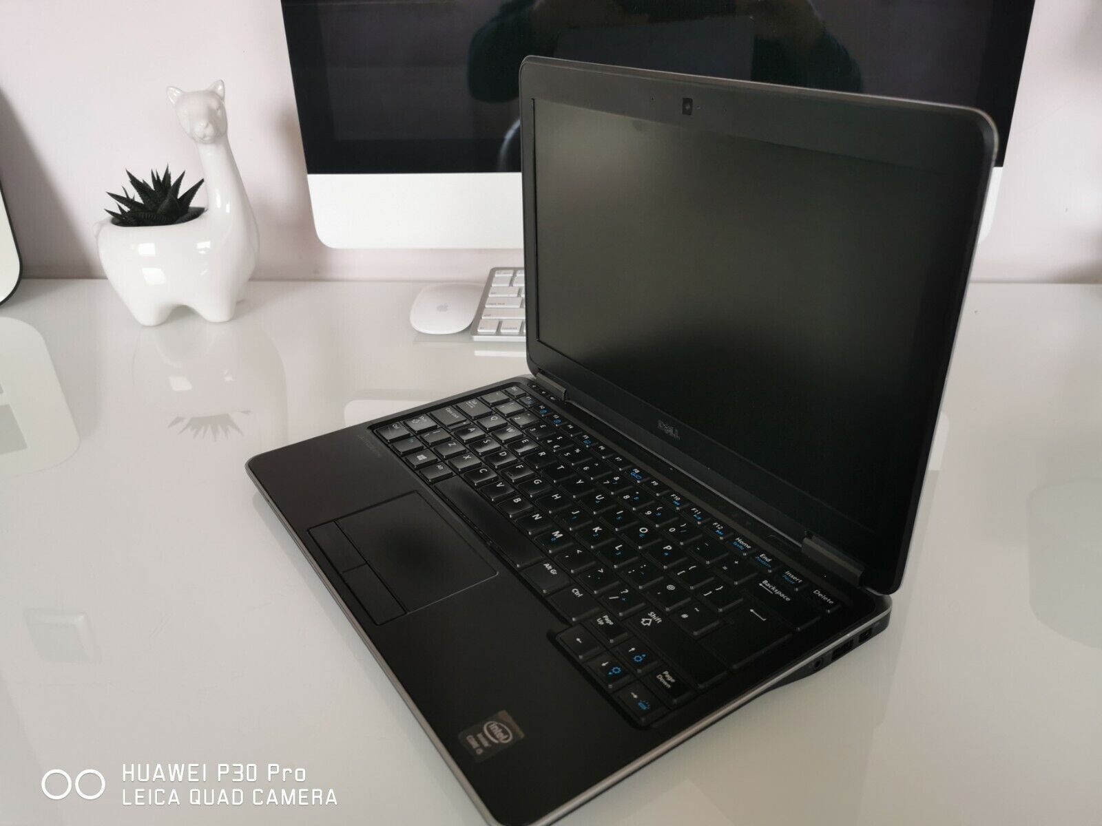 Ultrabook Dell Latitude E7240 Intel I7-4600U Max 3.3GHz 8GB RAM 256GB SSD Win10