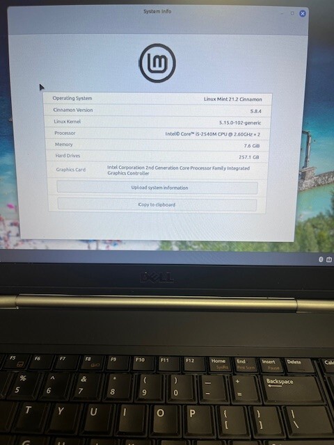 Dell Laptop Linux Mint Cinnamon 8GB Ram,New Fast 256GB SSD, New Battery, Bin A