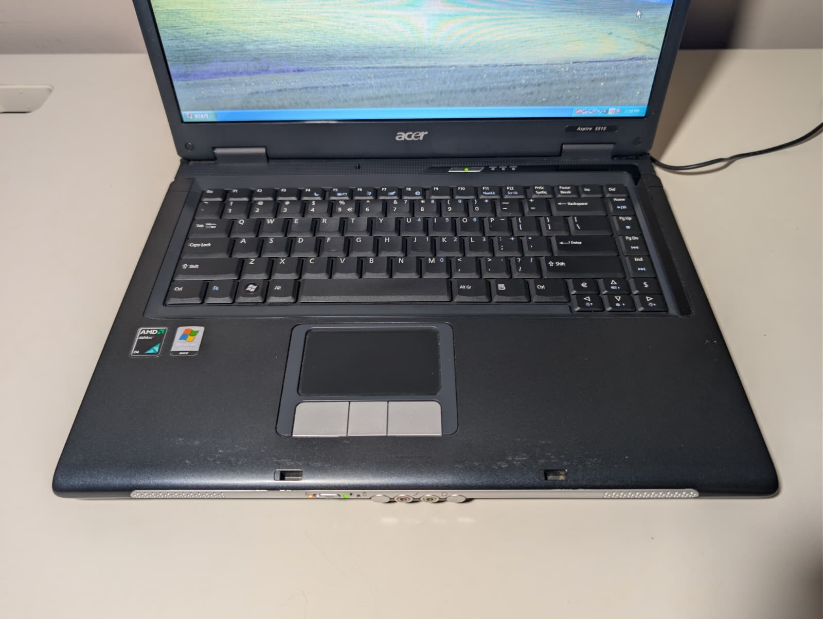 15″ Acer Aspire 5515 | AMD Athlon 2650e 3GB RAM 160GB HD | Win XP Pro 32-Bit DVD
