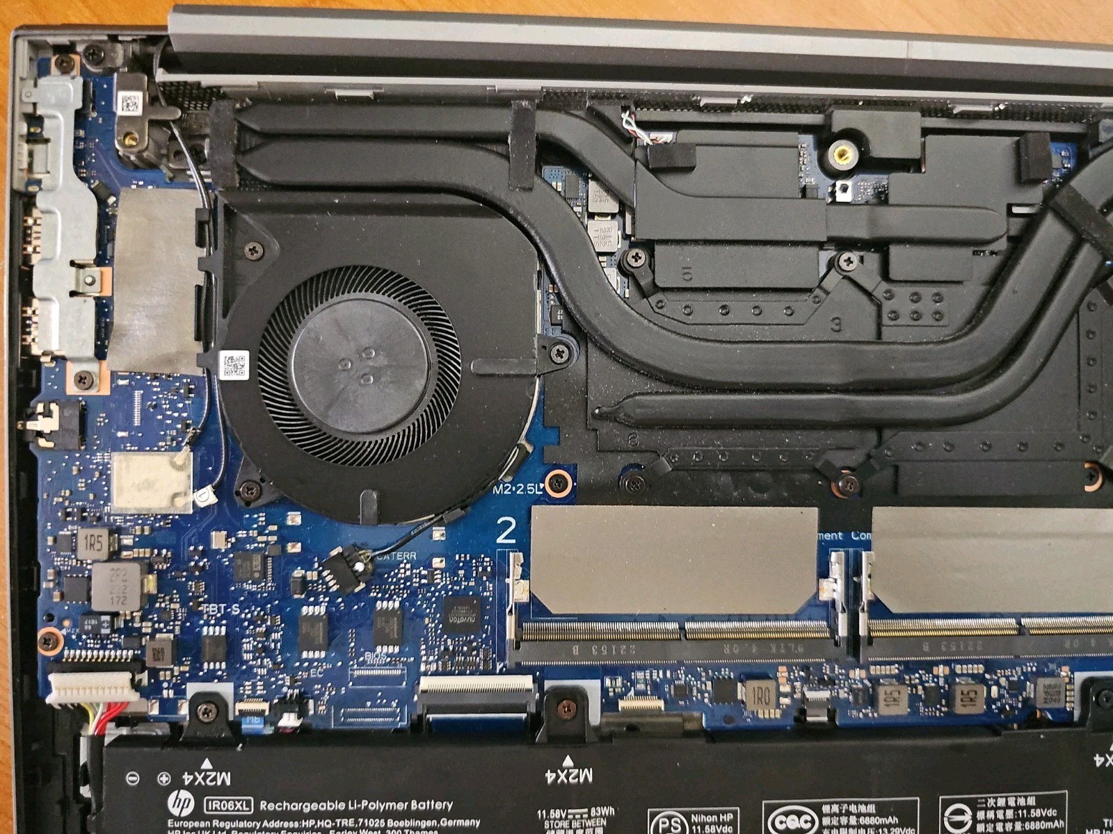 HP Zbook Power G9 i7-12800H@2.4GHz NO RAM 128 GB SSD RTX A2000 8GB – READ!