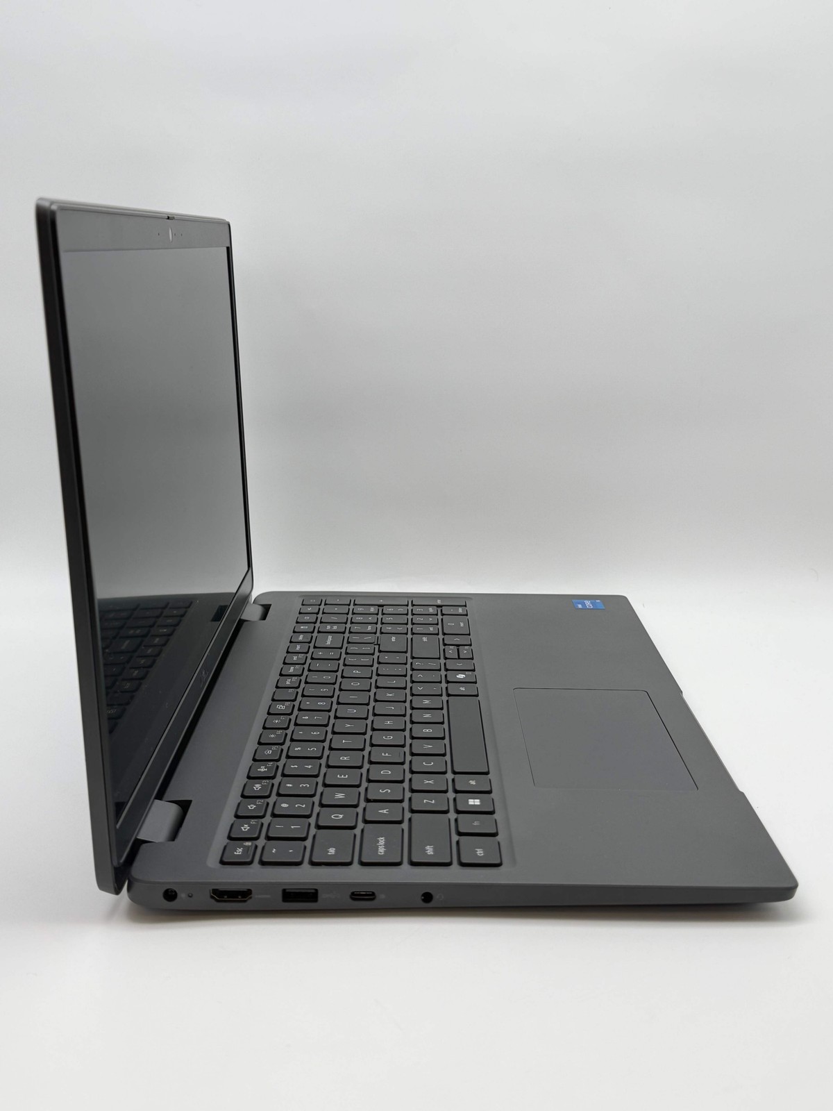 Dell Latitude 3550 15″ Core i5-1335U 16GB RAM 512GB SSD