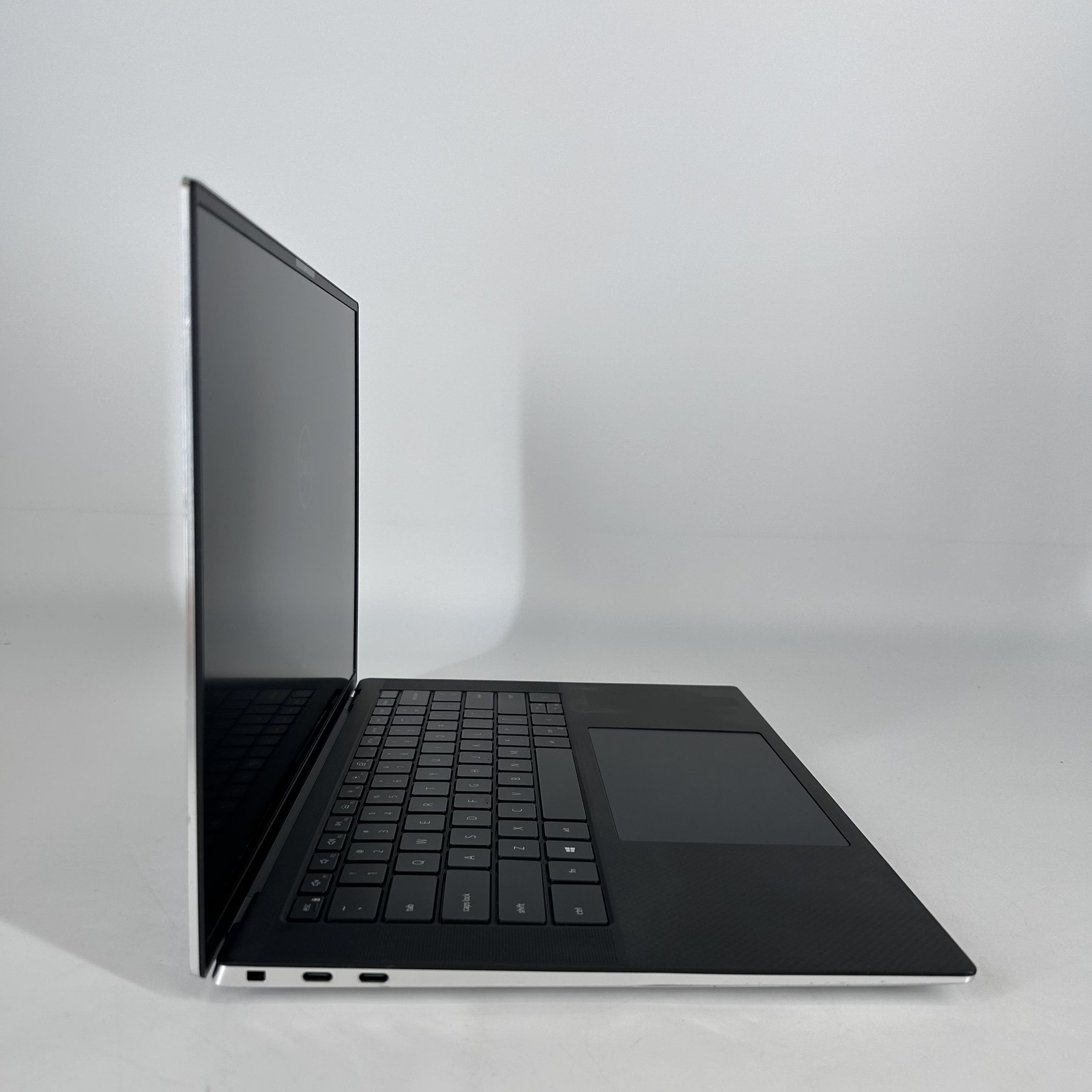 Dell XPS 15 9500 Silver FHD+ i7-10750H 2.60GHz 16GB 512GB SSD GTX 1650 Ti Good