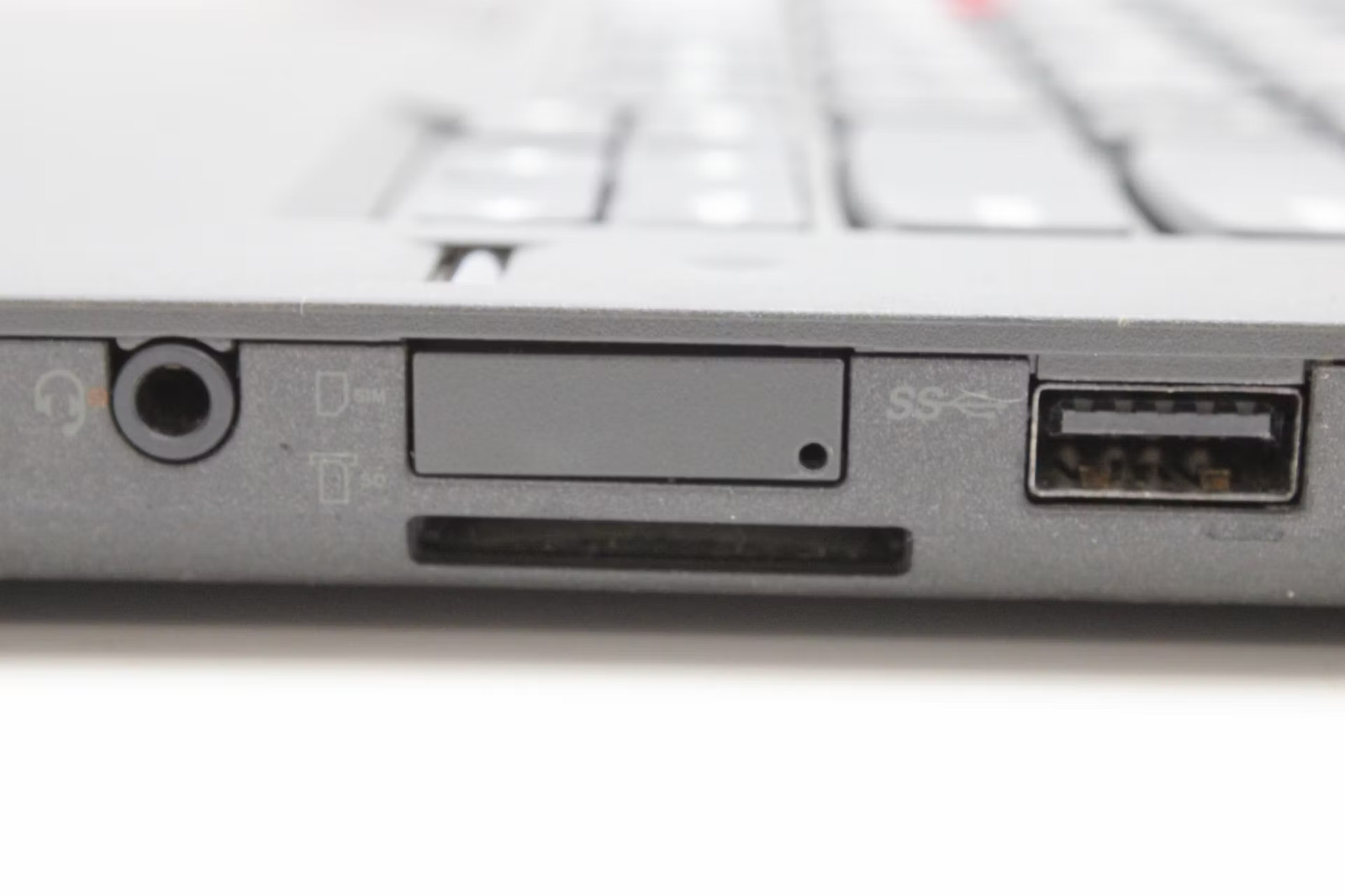 Lenovo ThinkPad T450 Used 14″ i5-5200U, 500GB HDD, 8GB RAM