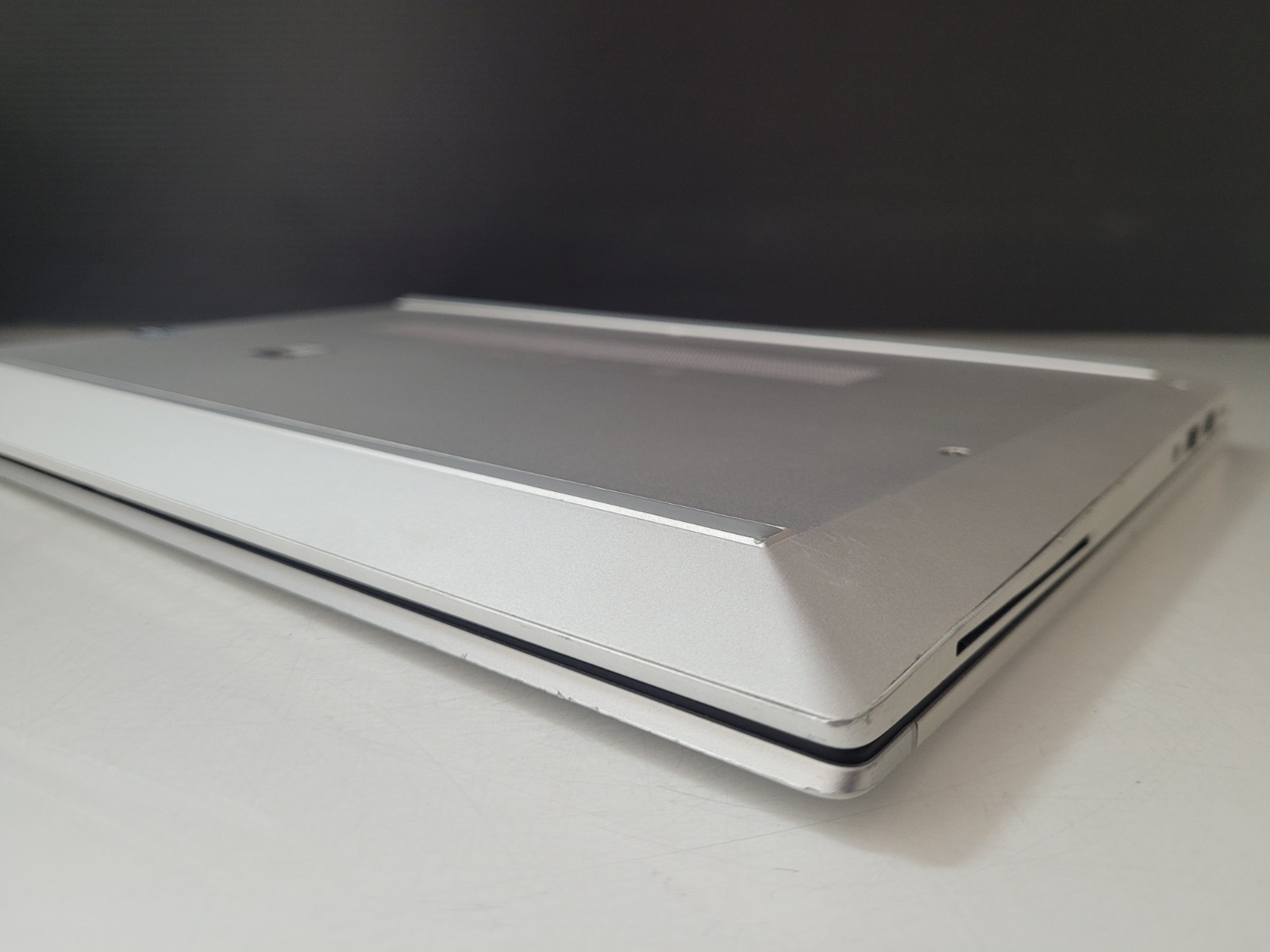 hp EliteBook 840 G7 Intel Core i7-10610U 1.80Ghz 4GB Ram No SSD 14″ Laptop