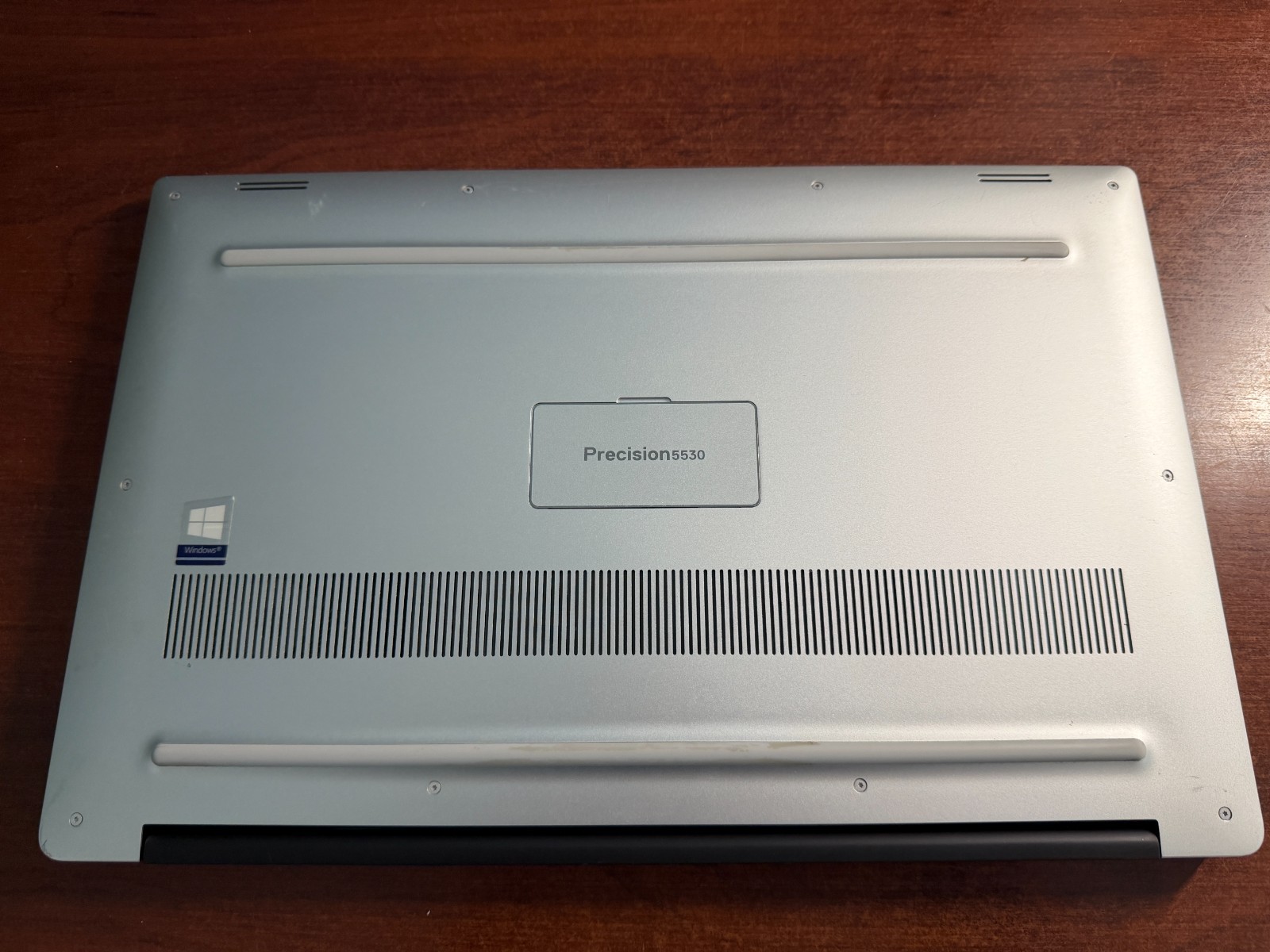 Dell Precision 7530 i7-8850H 32GB 256GB NVMe Quadro P2000 Win11P 130W Charger