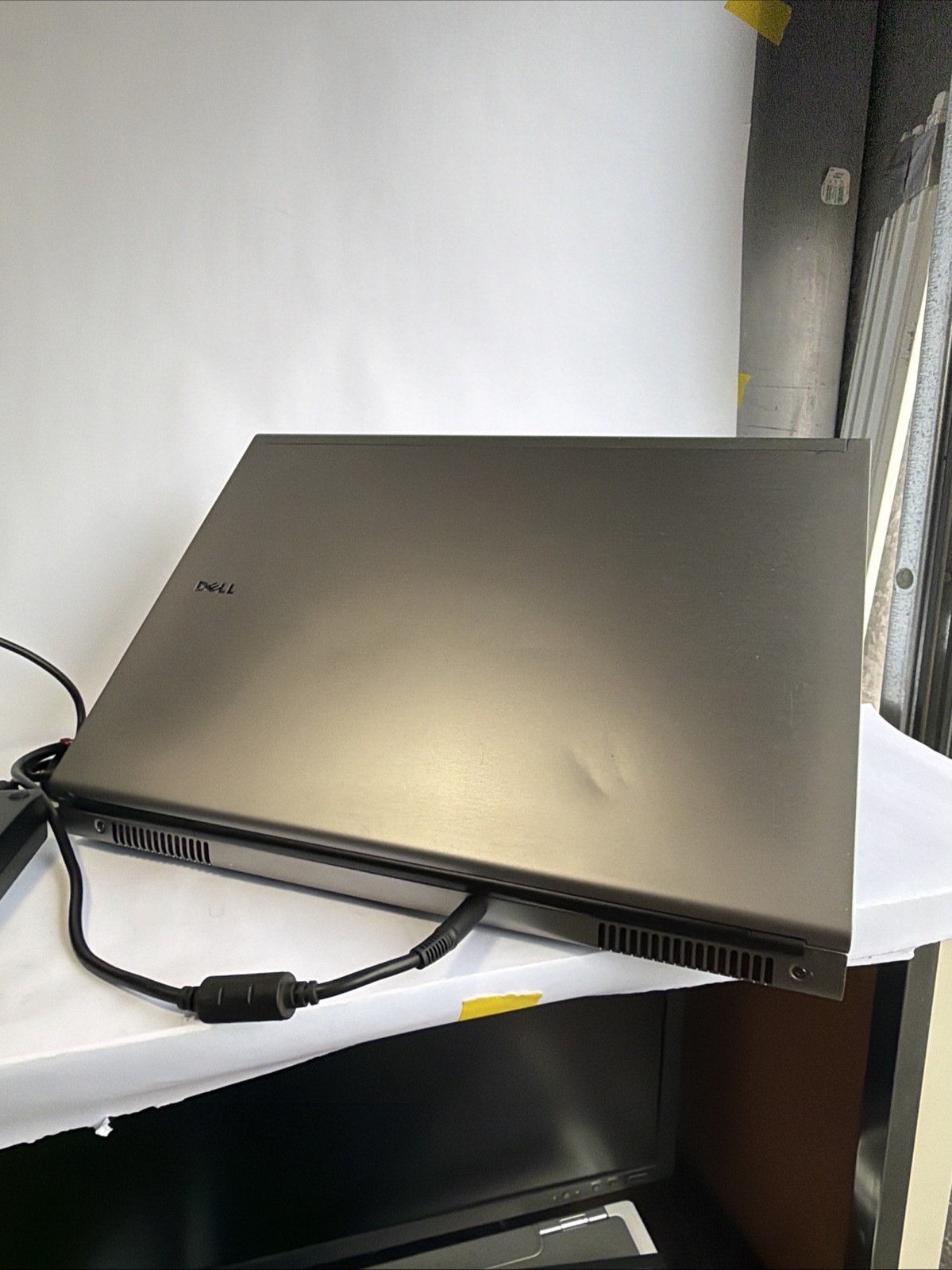 Dell Precision M6500 17” Win 7 Workstation i7 Quad, 8GB, Nvidia FX2800, 128gb