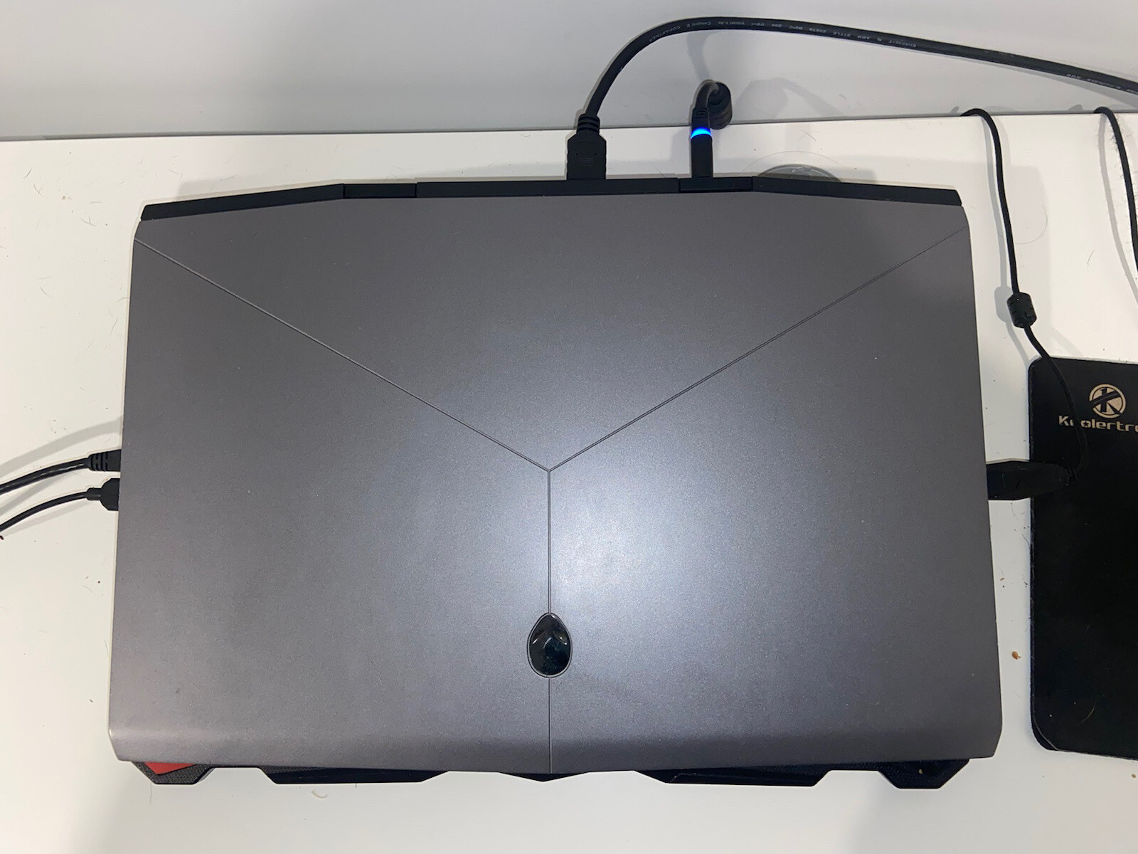 Alienware 17 17.3” (1TB + 8 GB, Intel Core i7 8th Gen., 4.1 GHz, 8 GB)…