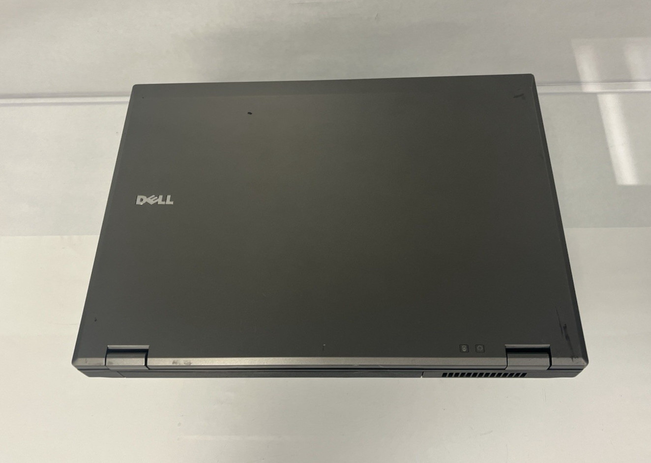 Dell Latitude E5410 i5 M 520 2.40GHz 4GB RAM 160GB HDD NO OS