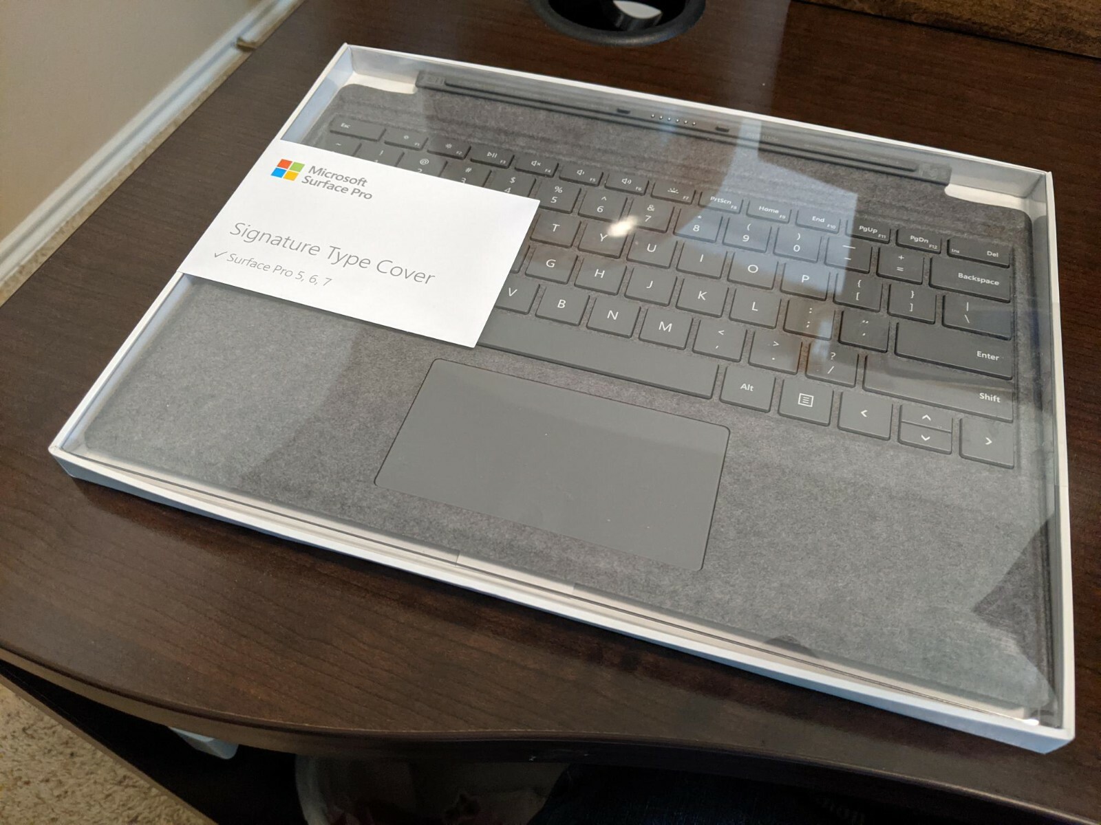 Brand New Surface Pro 7 i7/16 GB/1 TB SSD, includes Signature Platinum Cover