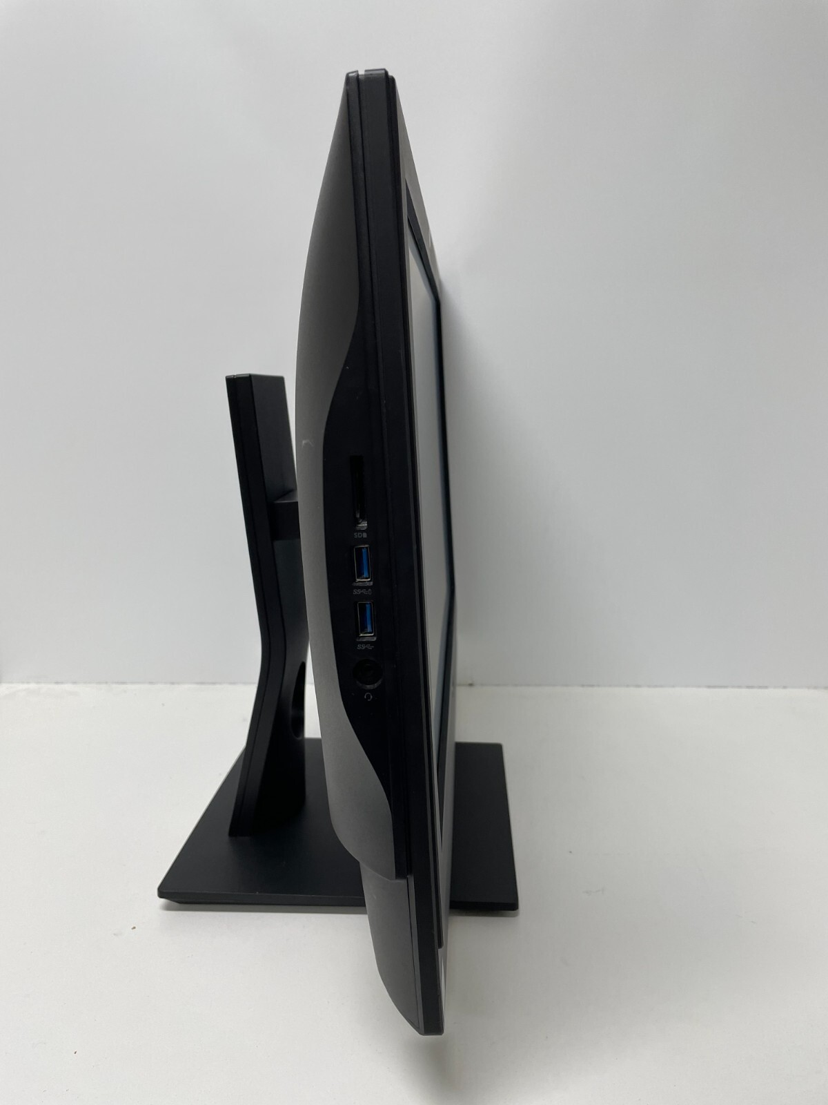 Dell Optiplex 5250 AIO Computer i5-7500 3.40GHz 8GB Mem 21.5 Wifi NoHDD/OS