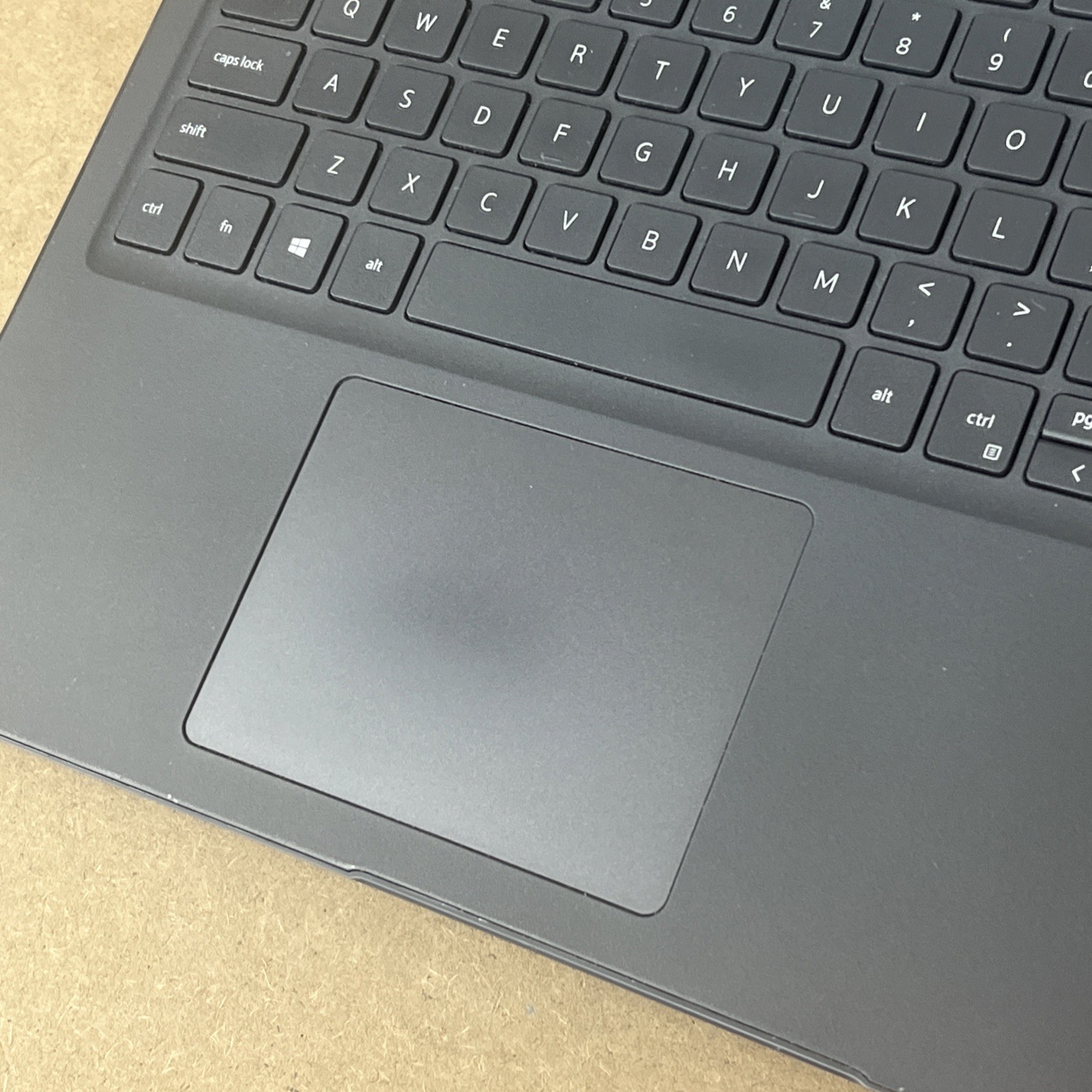 Dell Latitude 3510 i5-10210U 1.6GHz 8GB Ram 256GB SSD – Fair *Low Battery*